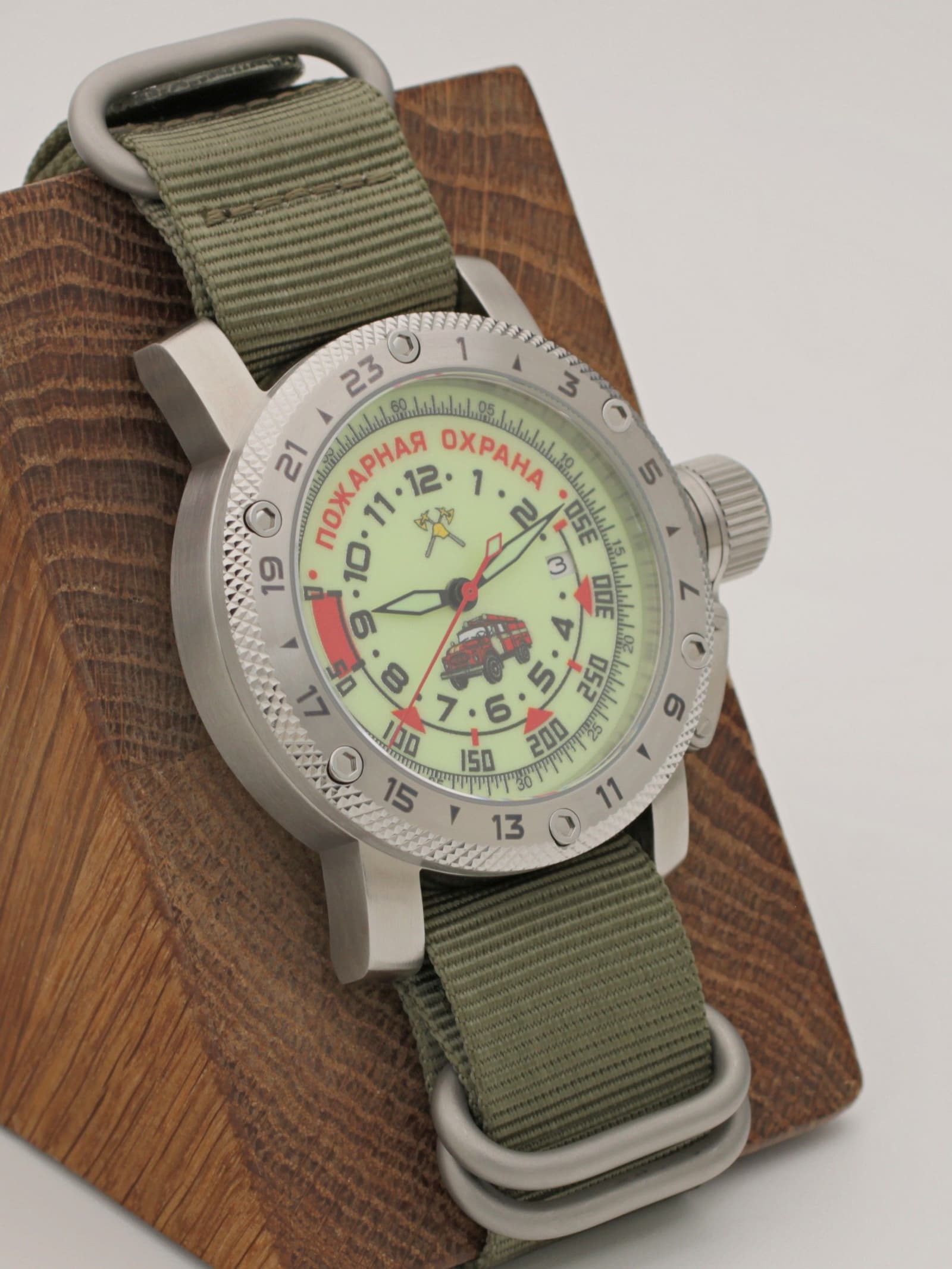 Часы Пожарная охрана (ЗИЛ) механические с автоподзаводом (Seiko NH35A) 47.330.21