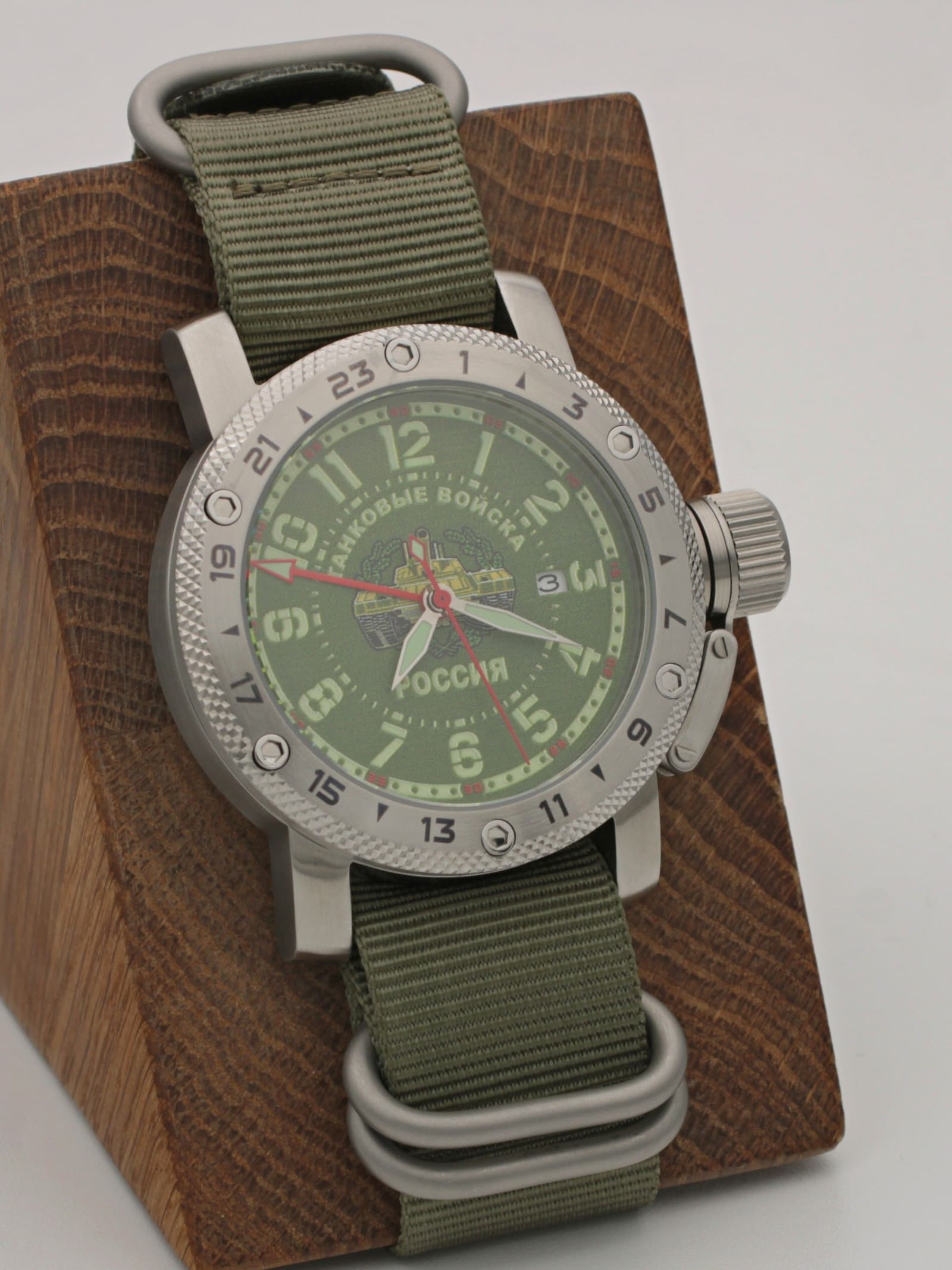 Часы Танковые войска механические с автоподзаводом (Seiko NH34A) 47.270.21