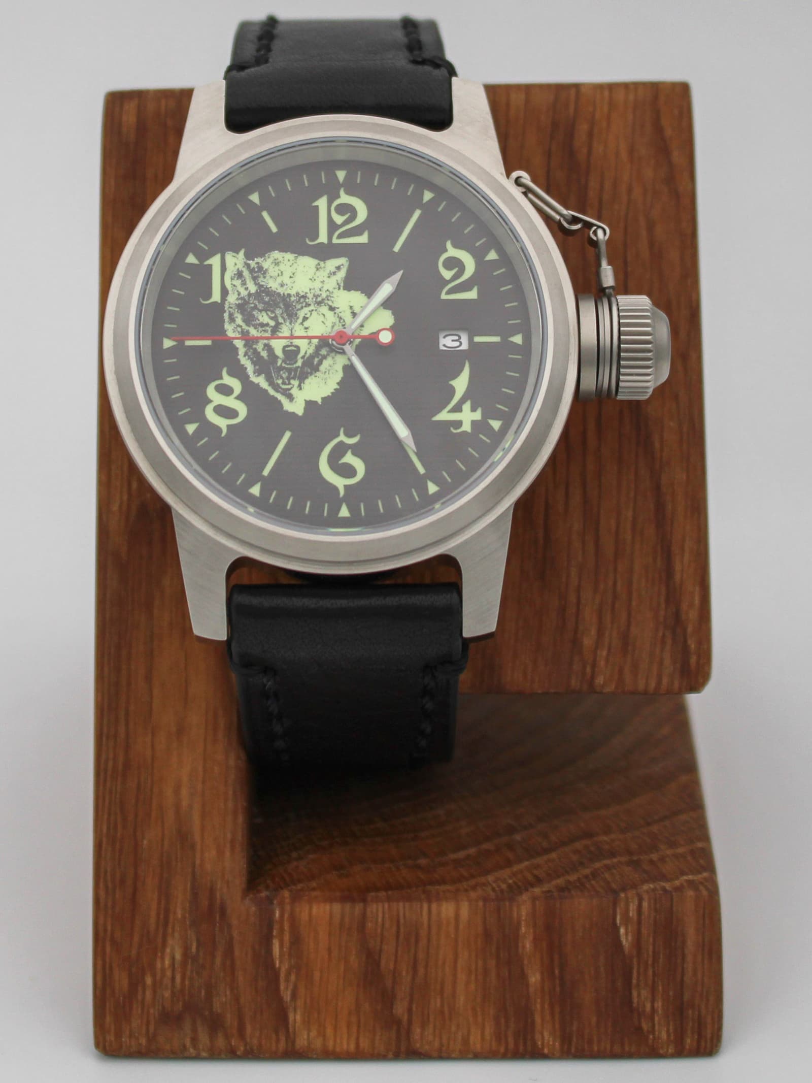 Часы Волк механические с автоподзаводом (Seiko NH35A) 45.300.01