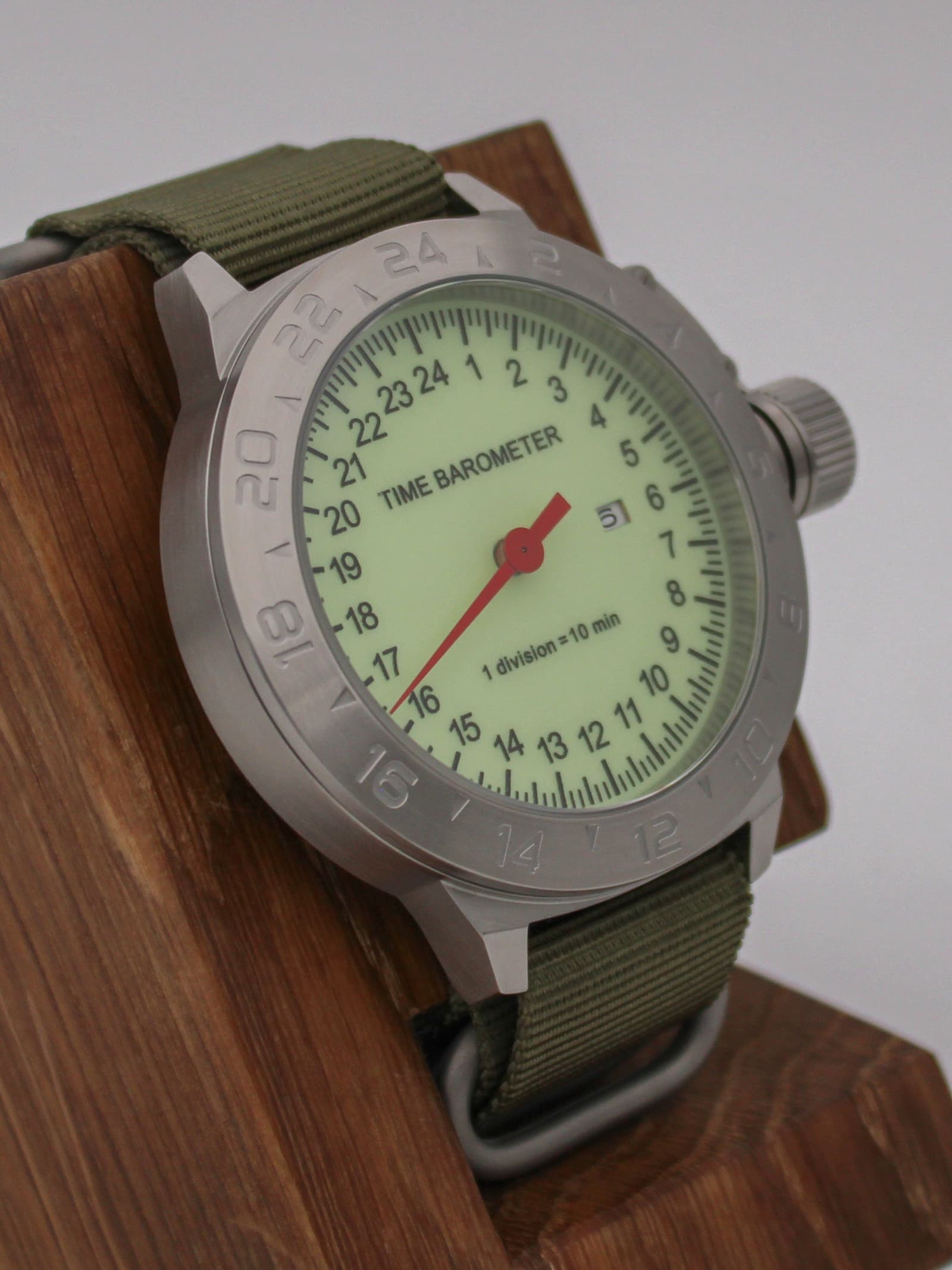 Часы Time Barometer однострелочные механические с автоподзаводом (Seiko NH34A) 52.600.21