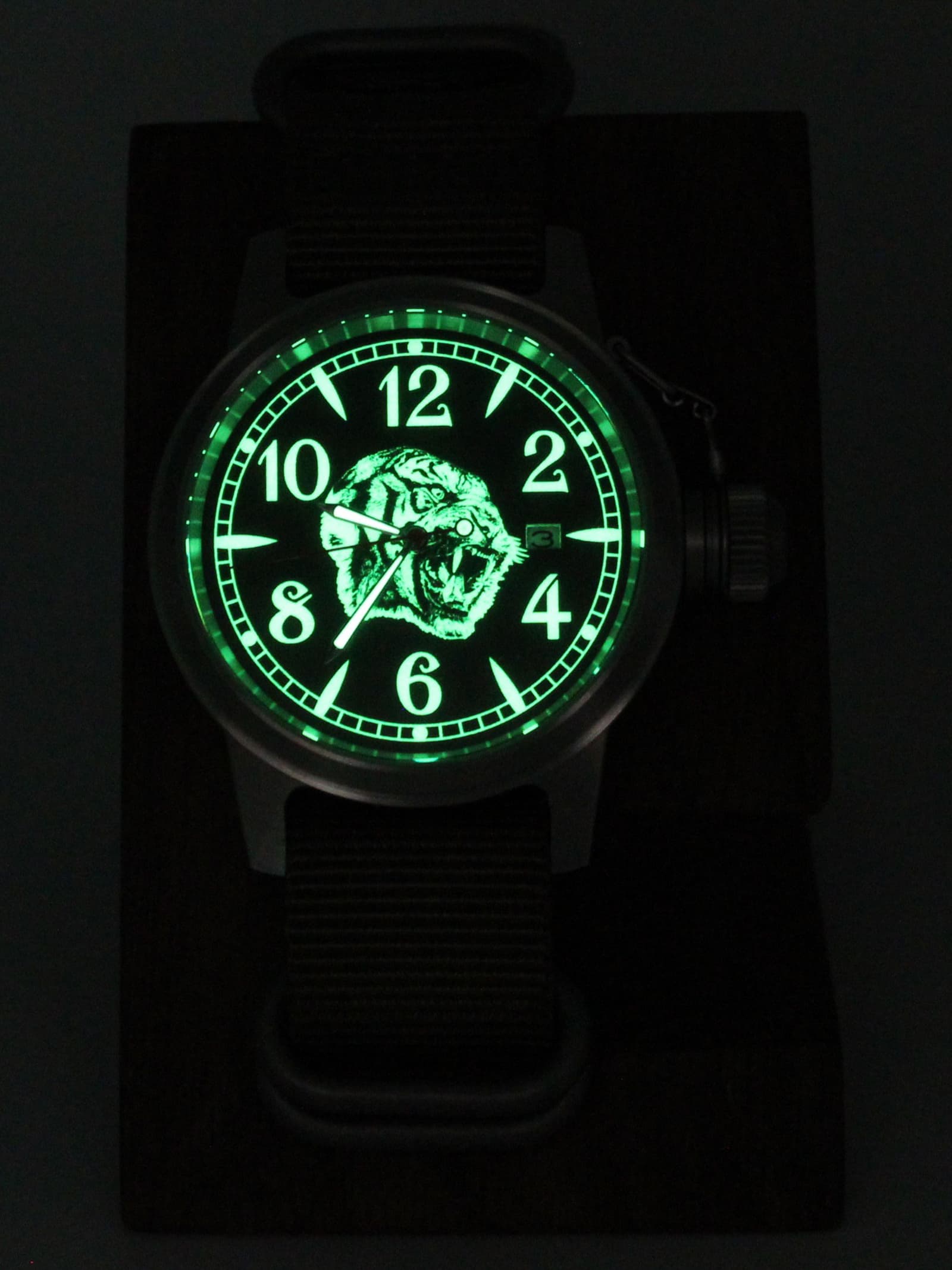 Часы Тигр механические с автоподзаводом (Seiko NH35A) 45.310.21