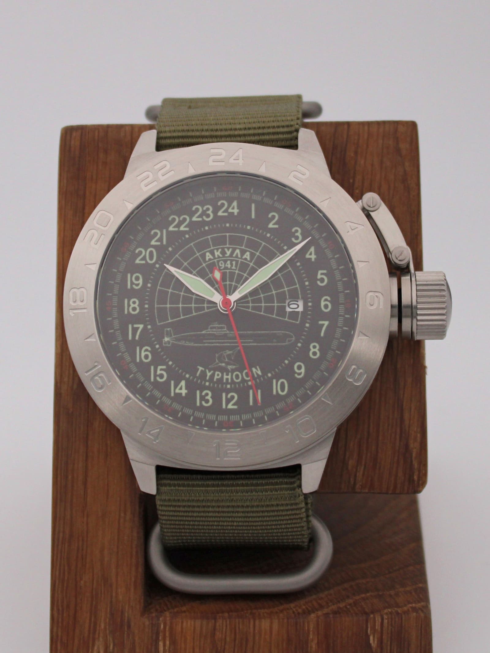 Часы 941 / Акула (Typhoon) механические с автоподзаводом (Seiko NH34A) 52.145.21