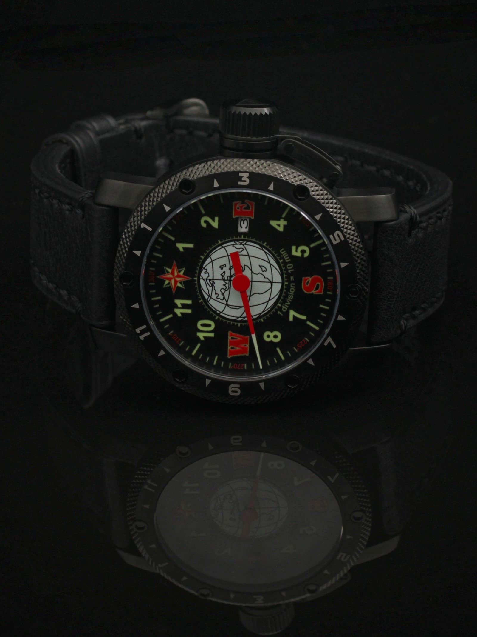 Часы Компас однострелочные механические с автоподзаводом (Seiko NH35A) 147.185.01