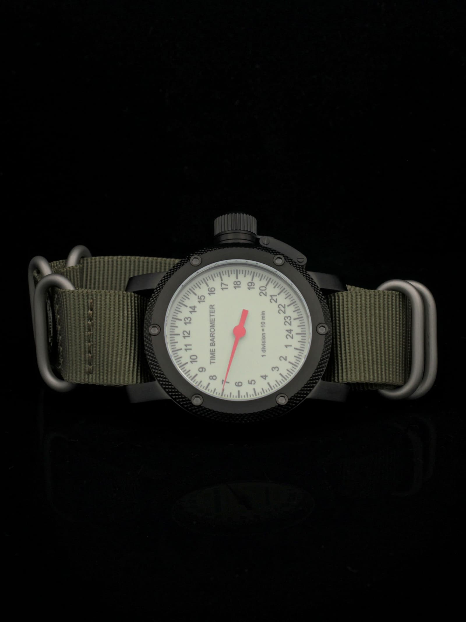 Часы Time Barometer однострелочные механические с автоподзаводом (Восток 2431) 101.600.21