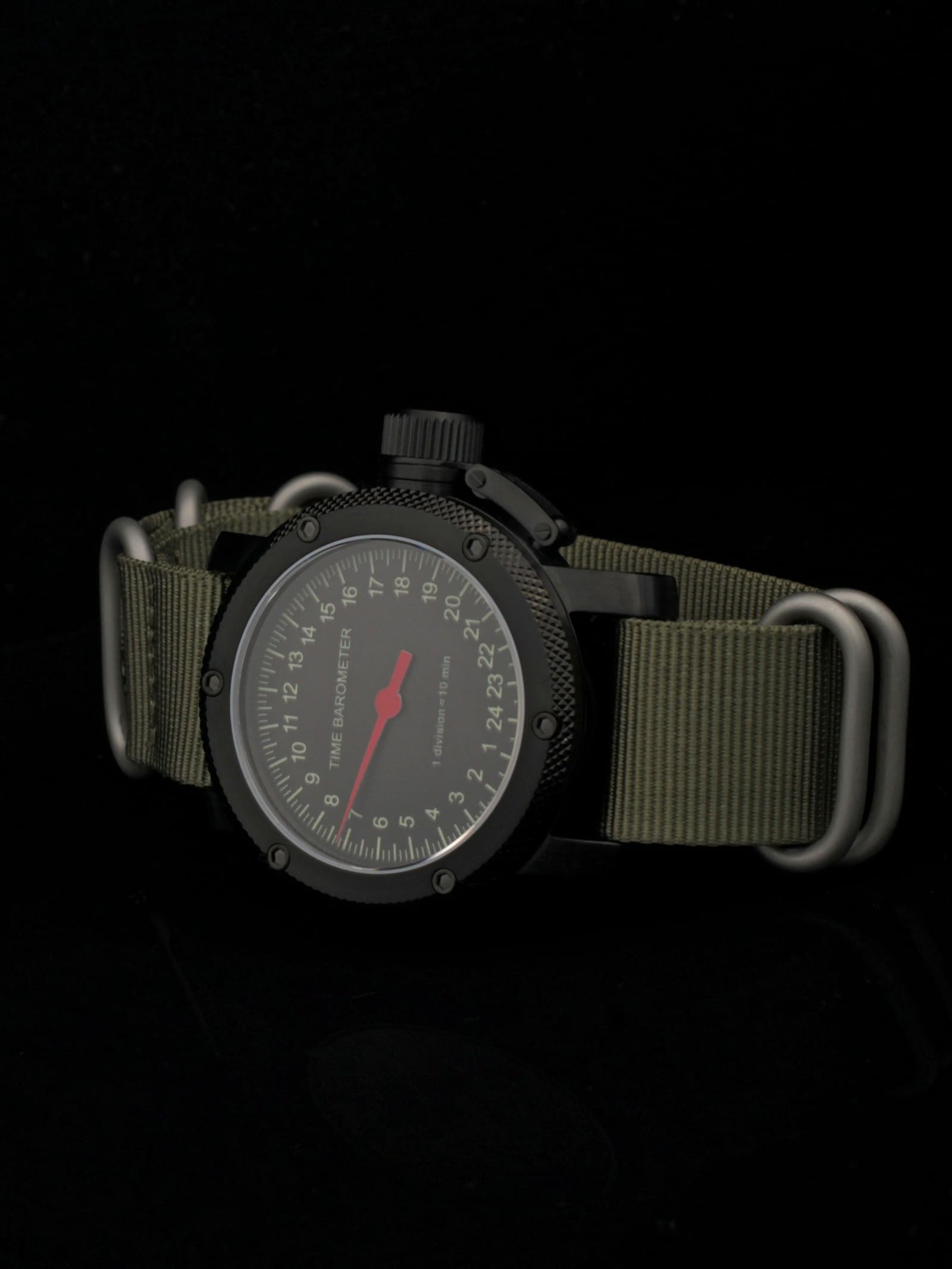 Часы Time Barometer однострелочные механические с автоподзаводом (Восток 2431) 101.601.21