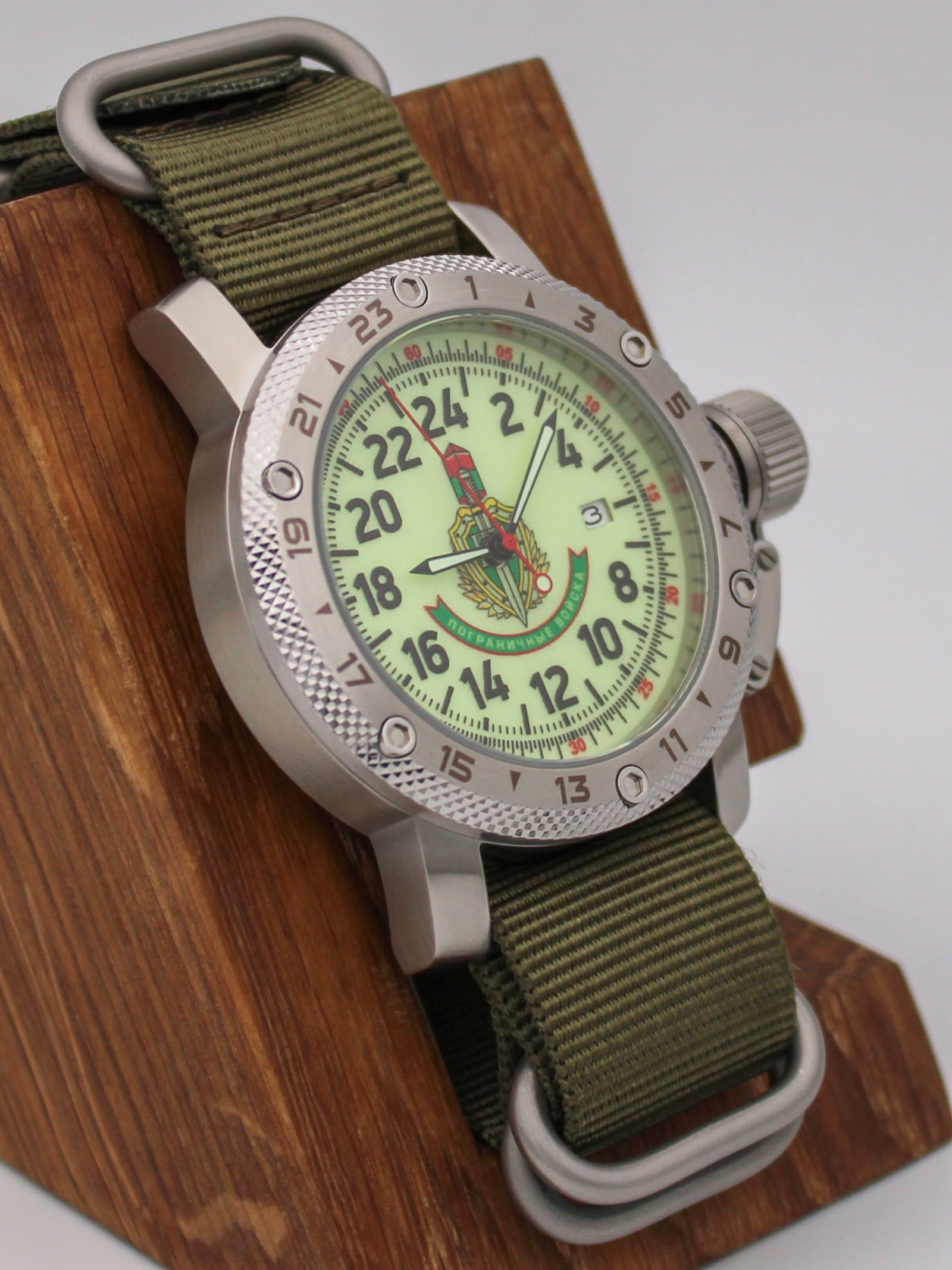Часы Погранвойска механические с автоподзаводом (Seiko NH34A) 47.173.21