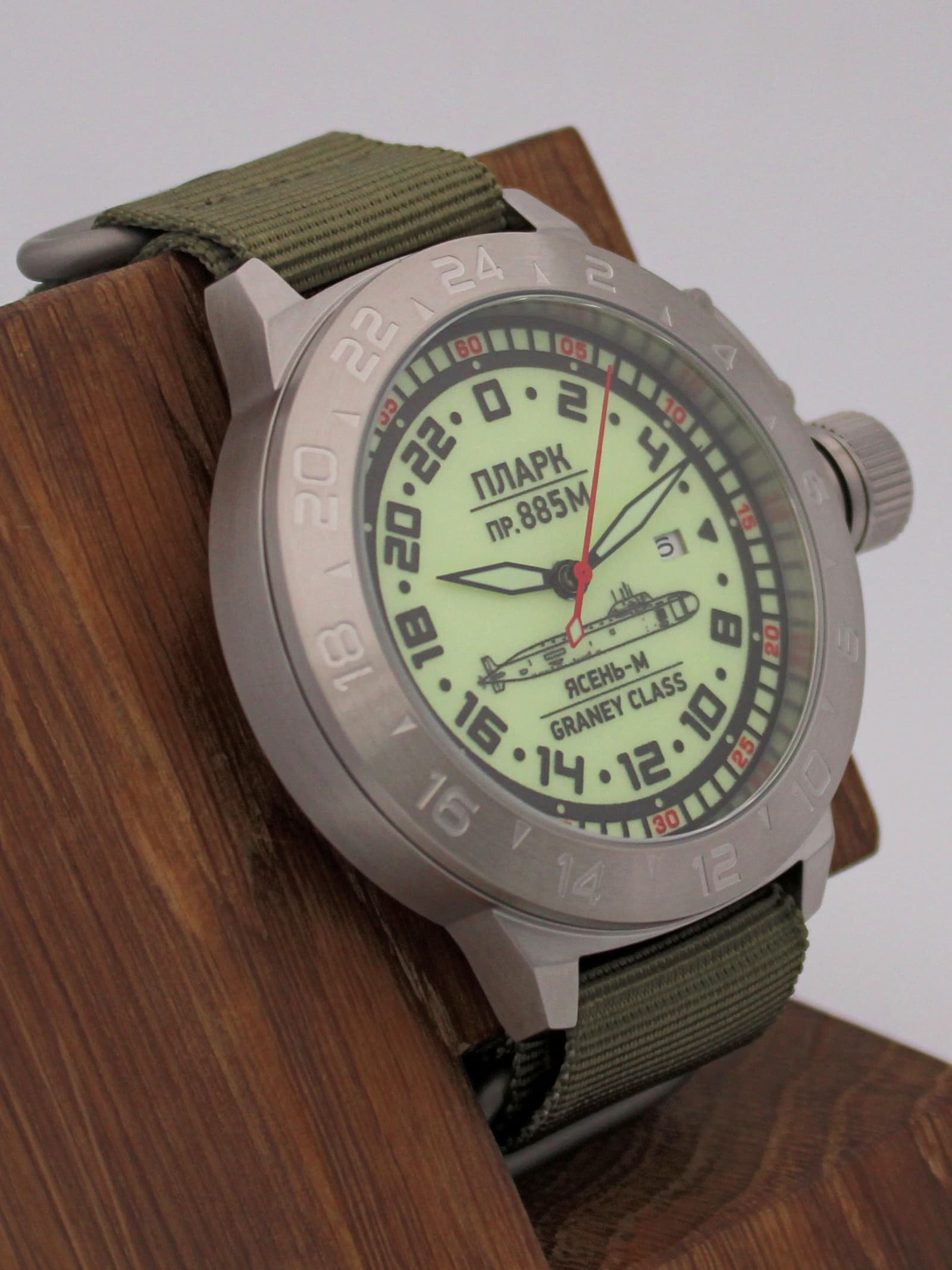 Часы ПЛАРК 885М Ясень-М (Graney class) механические с автоподзаводом (Seiko NH34A) 52.193.21