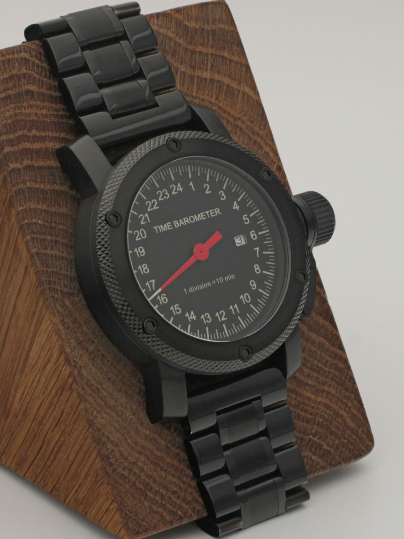 Часы Time Barometer однострелочные кварцевые (Ronda 515.24H) 147.601.1