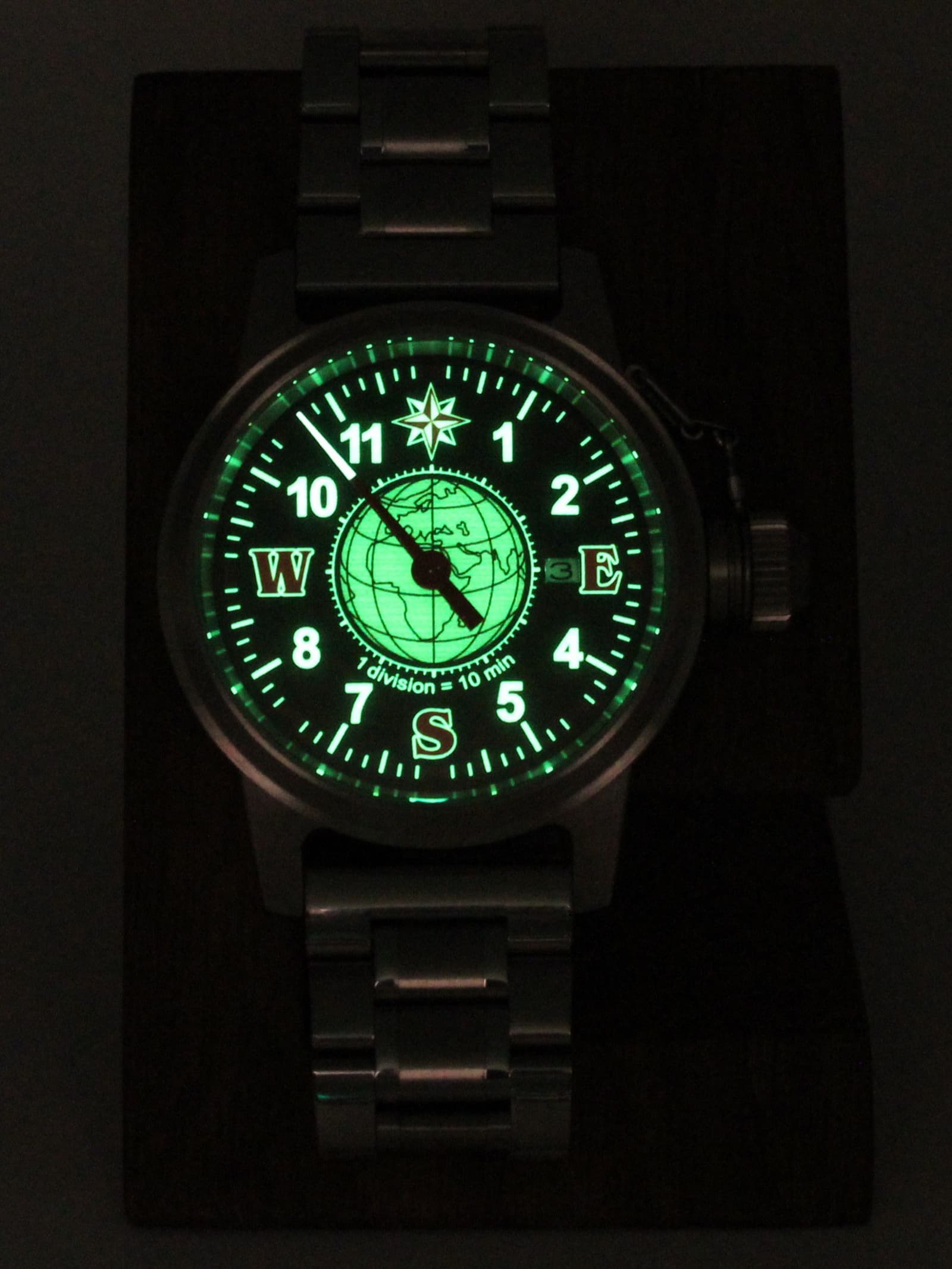 Часы Компас однострелочные механические с автоподзаводом (Seiko NH35A) 45.185.2