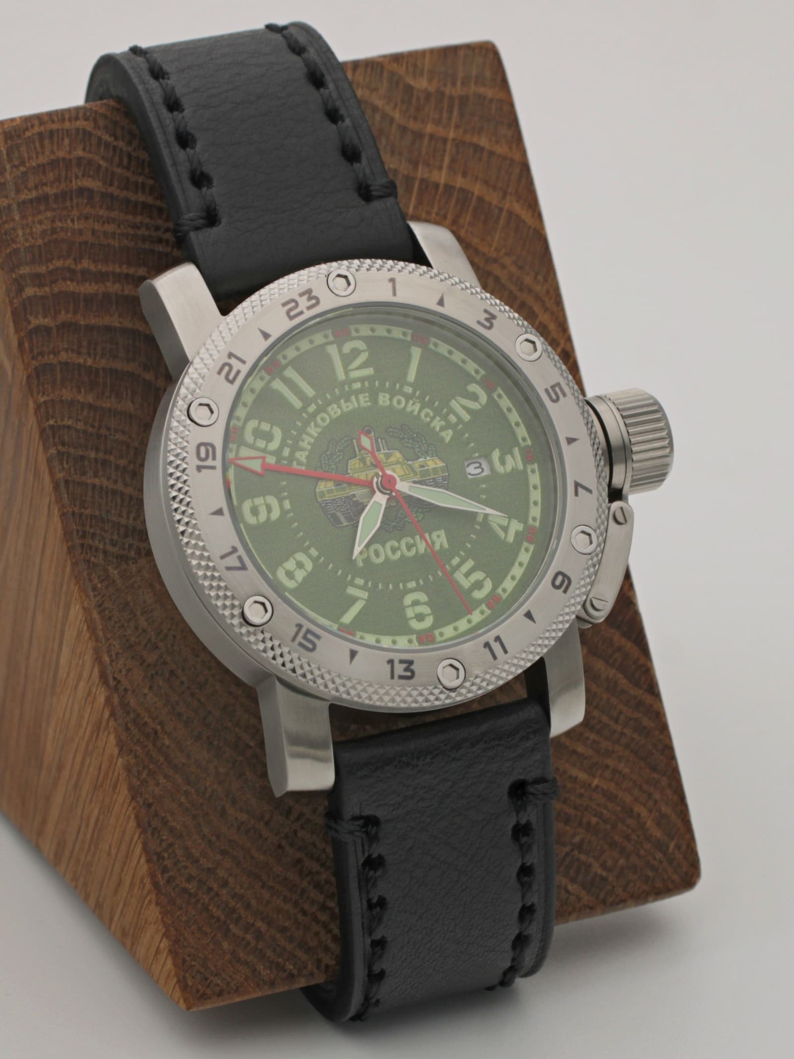 Часы Танковые войска механические с автоподзаводом (Seiko NH34A) 47.270.01