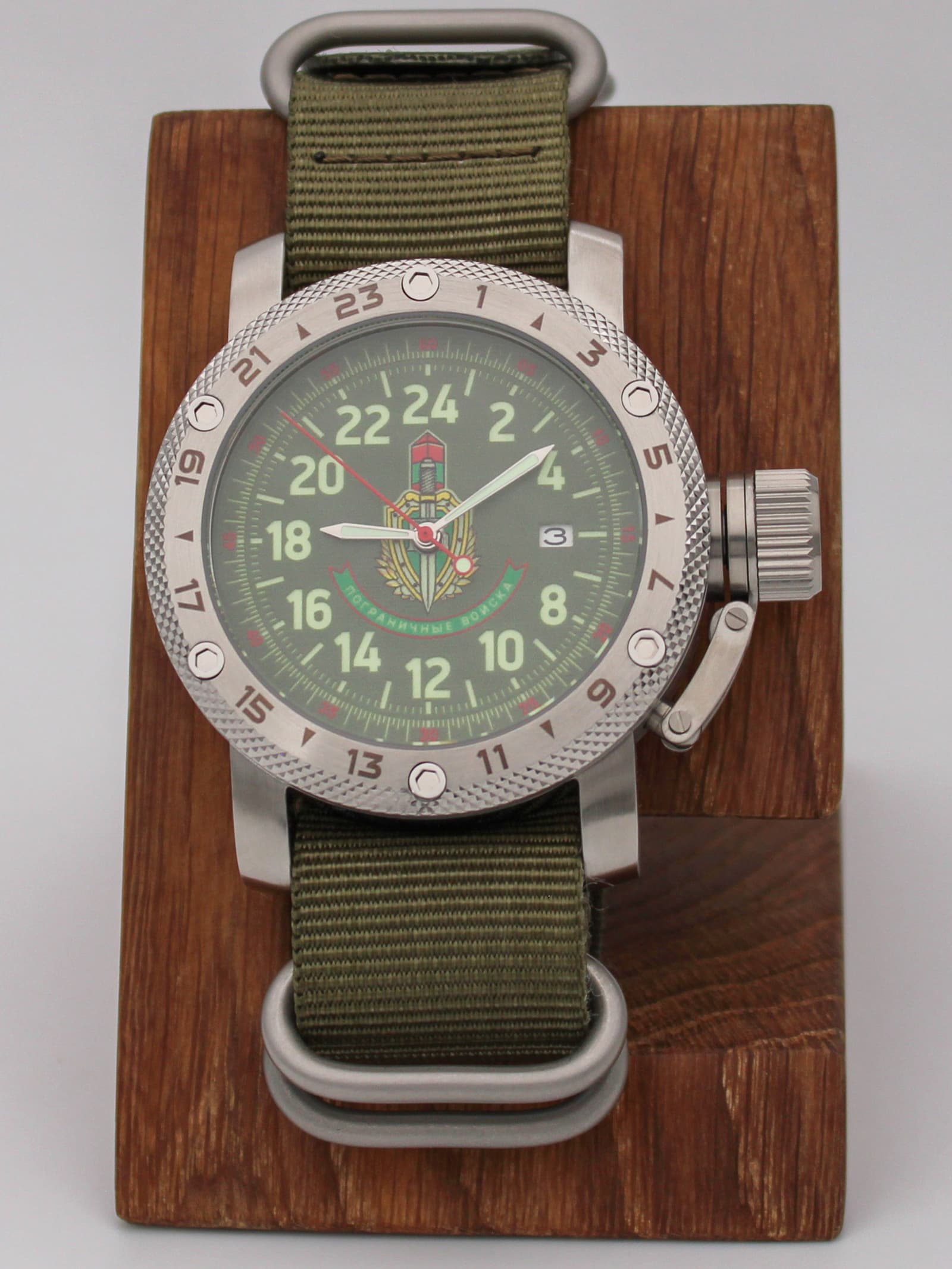 Часы Погранвойска механические с автоподзаводом (Seiko NH34A) 47.242.21