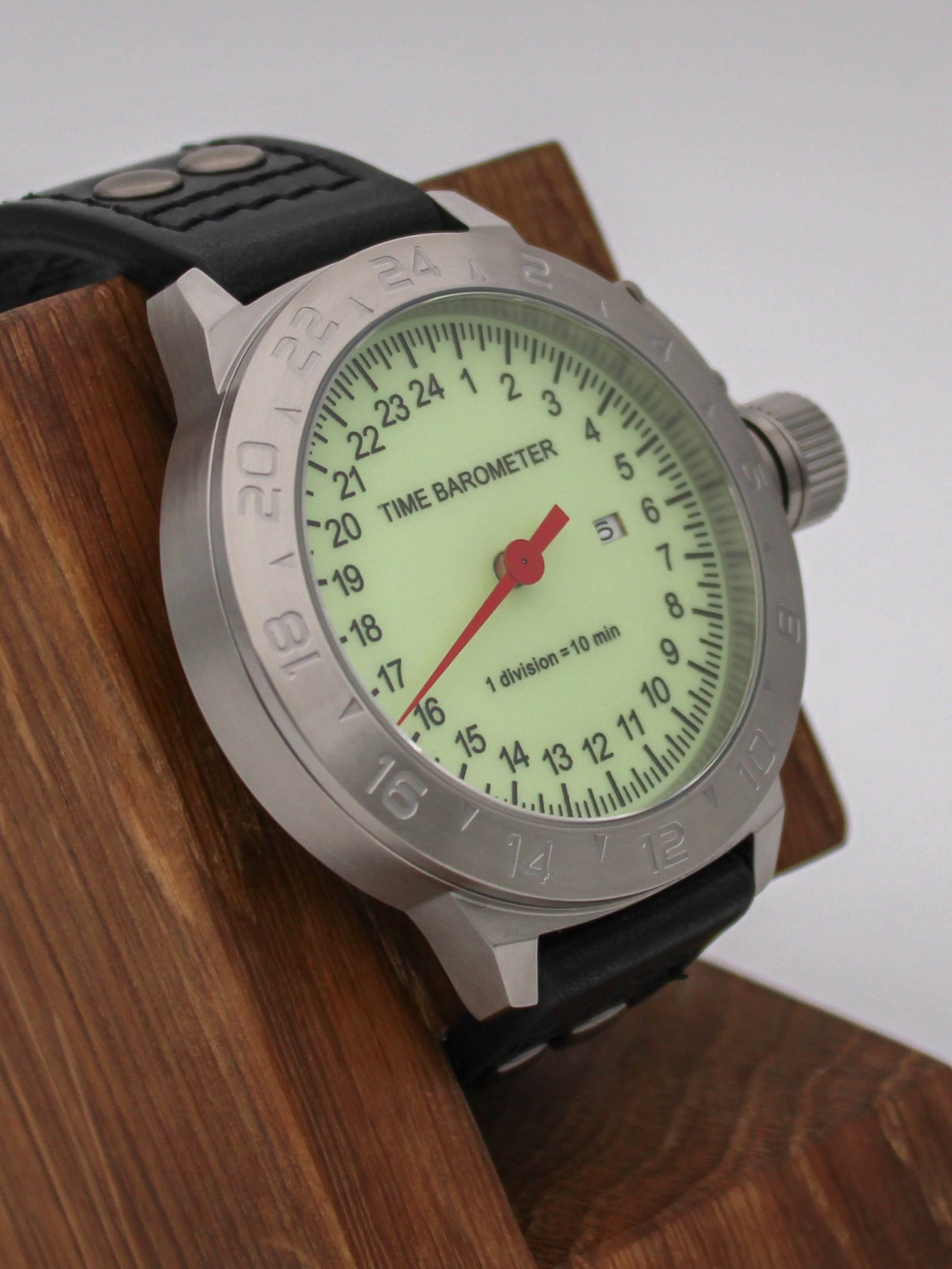 Часы Time Barometer однострелочные механические с автоподзаводом (Seiko NH34A) 52.600.01