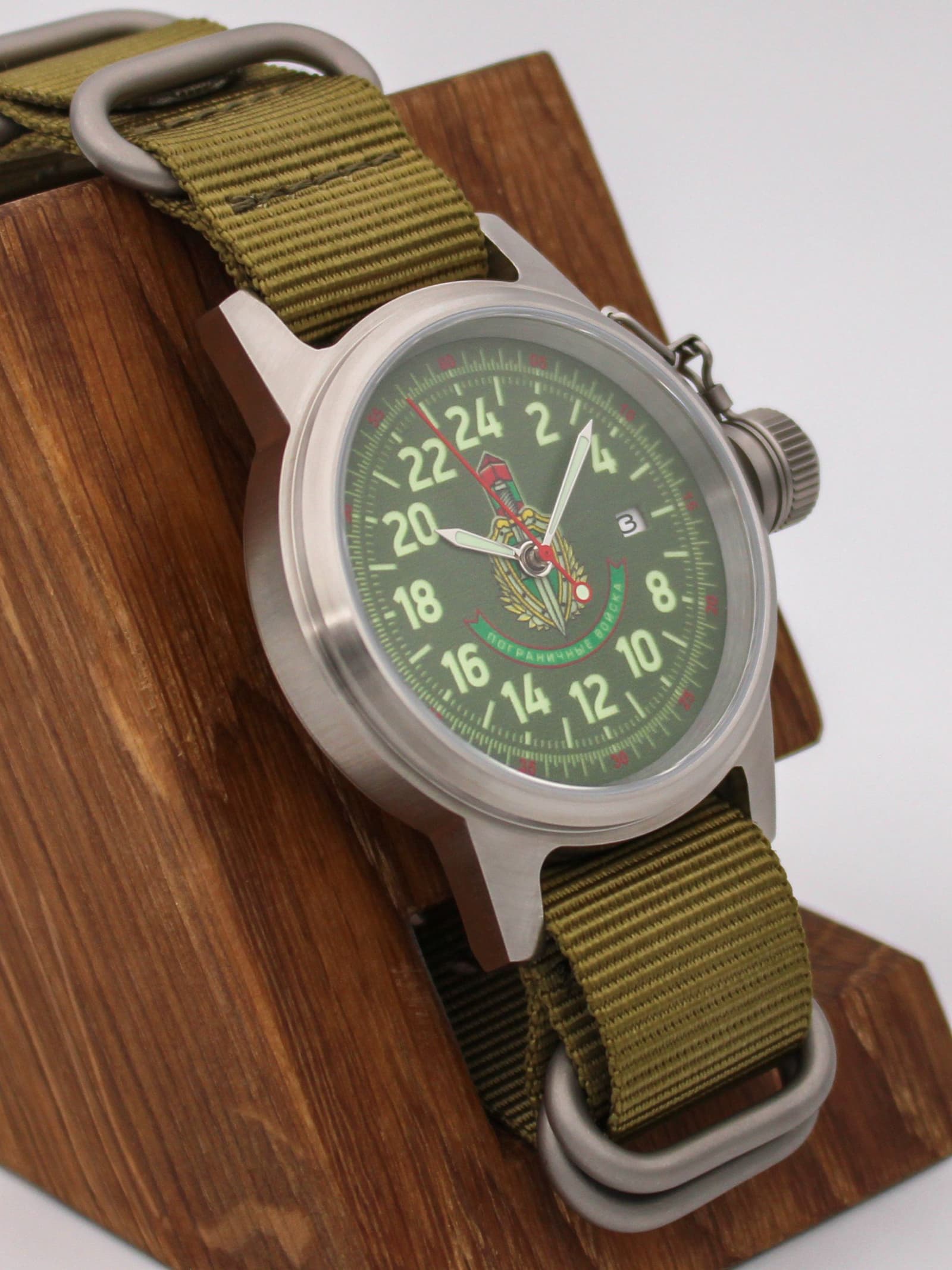 Часы Погранвойска механические с автоподзаводом (Seiko NH34A) 45.242.21