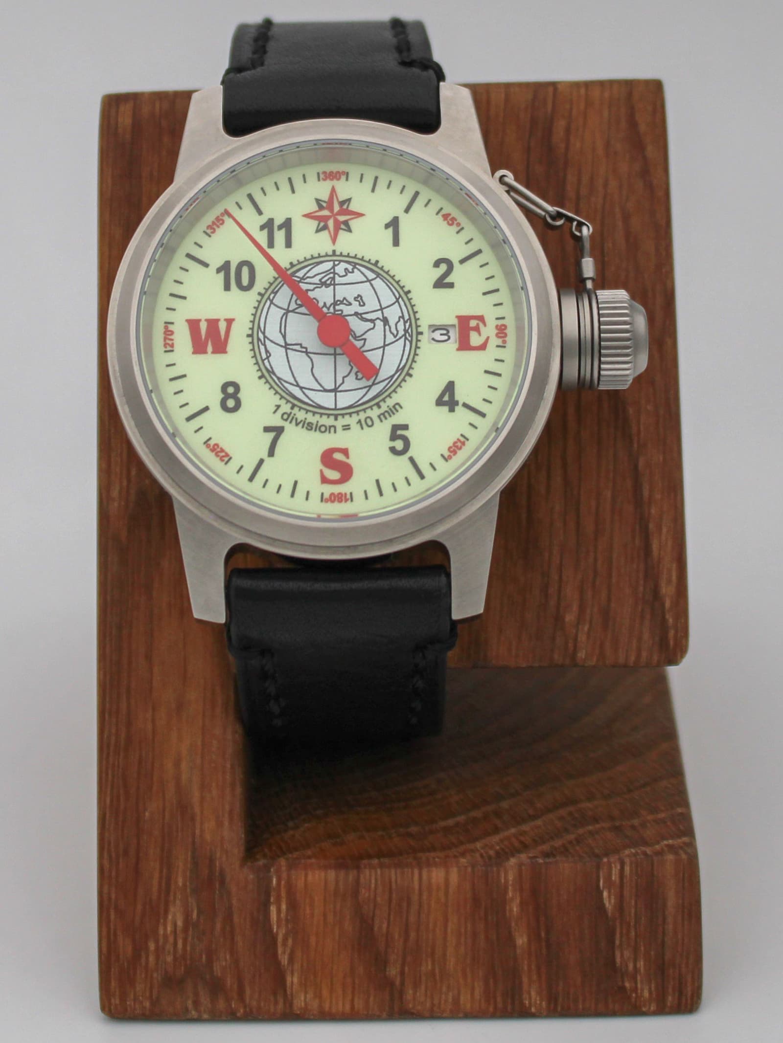 Часы Компас однострелочные механические с автоподзаводом (Seiko NH35A) 45.184.01