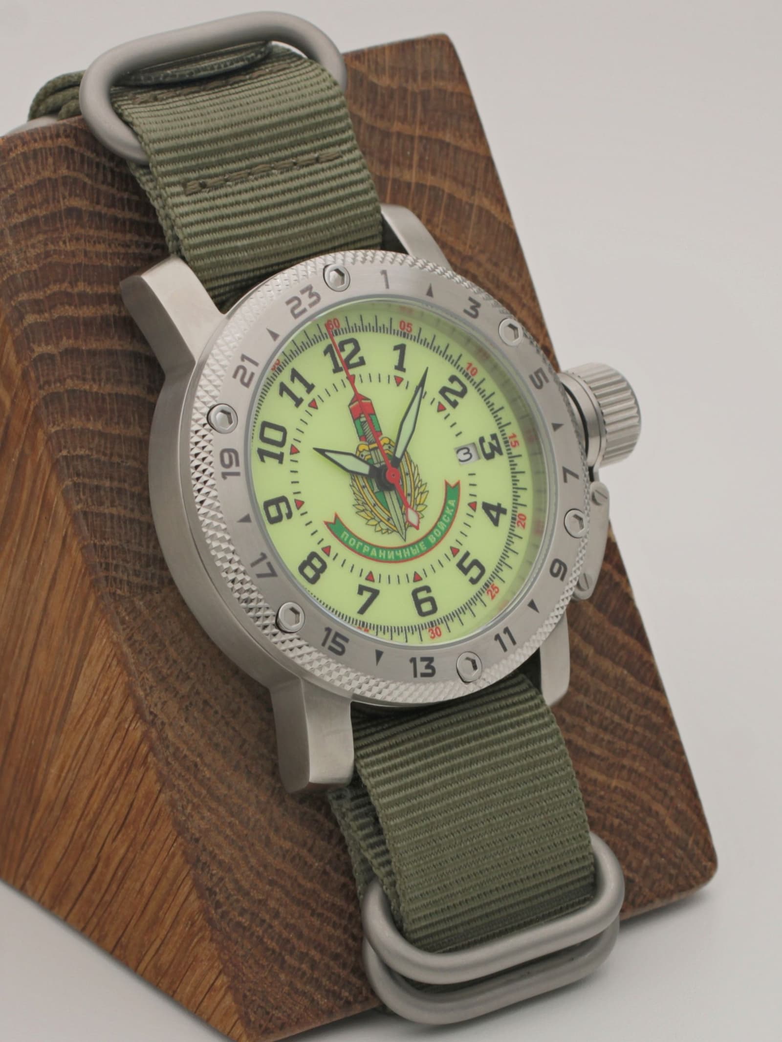 Часы Погранвойска механические с автоподзаводом (Seiko NH35A) 47.355.21