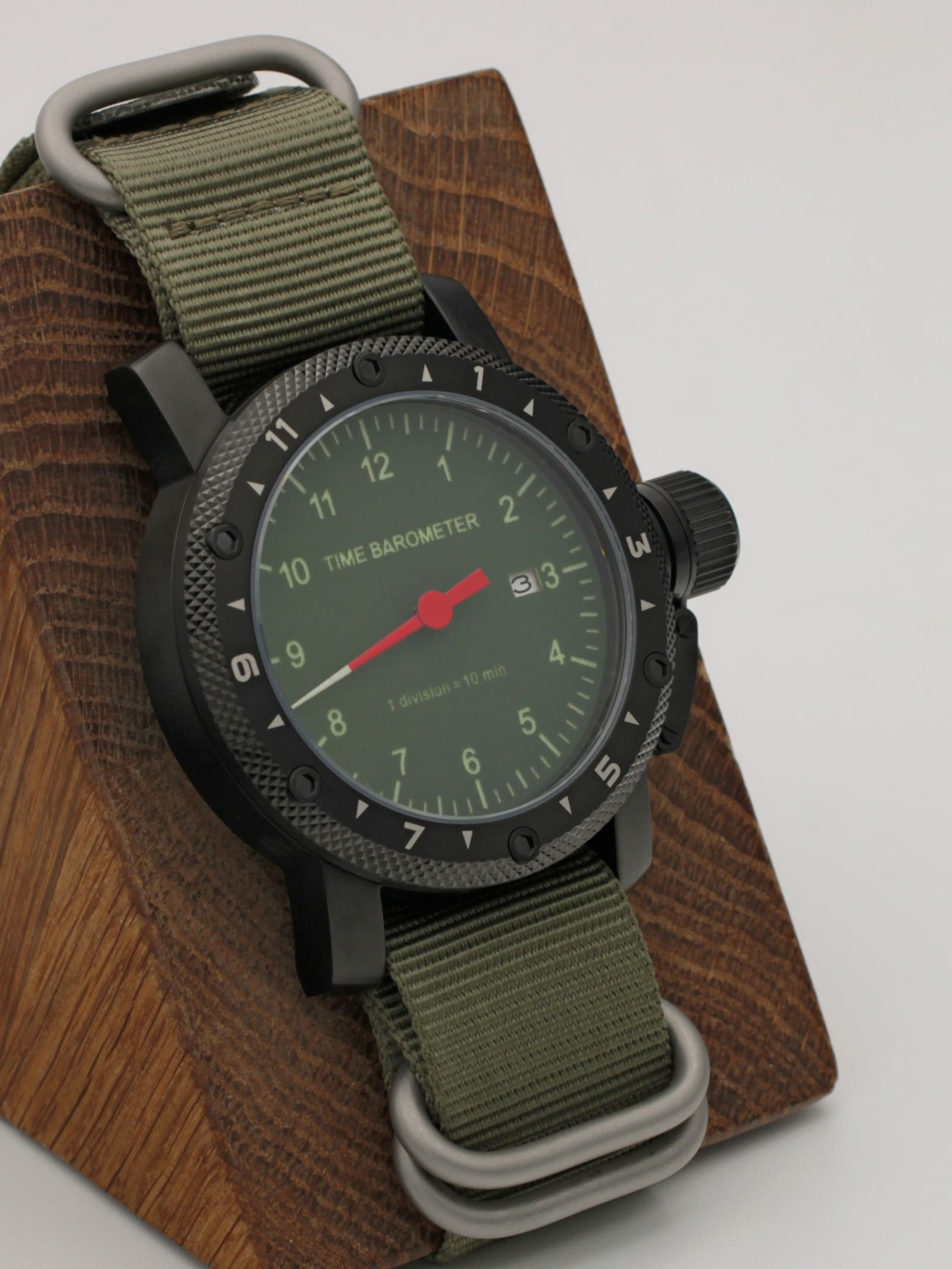 Часы Time Barometer однострелочные механические с автоподзаводом (Seiko NH35A) 147.180.21