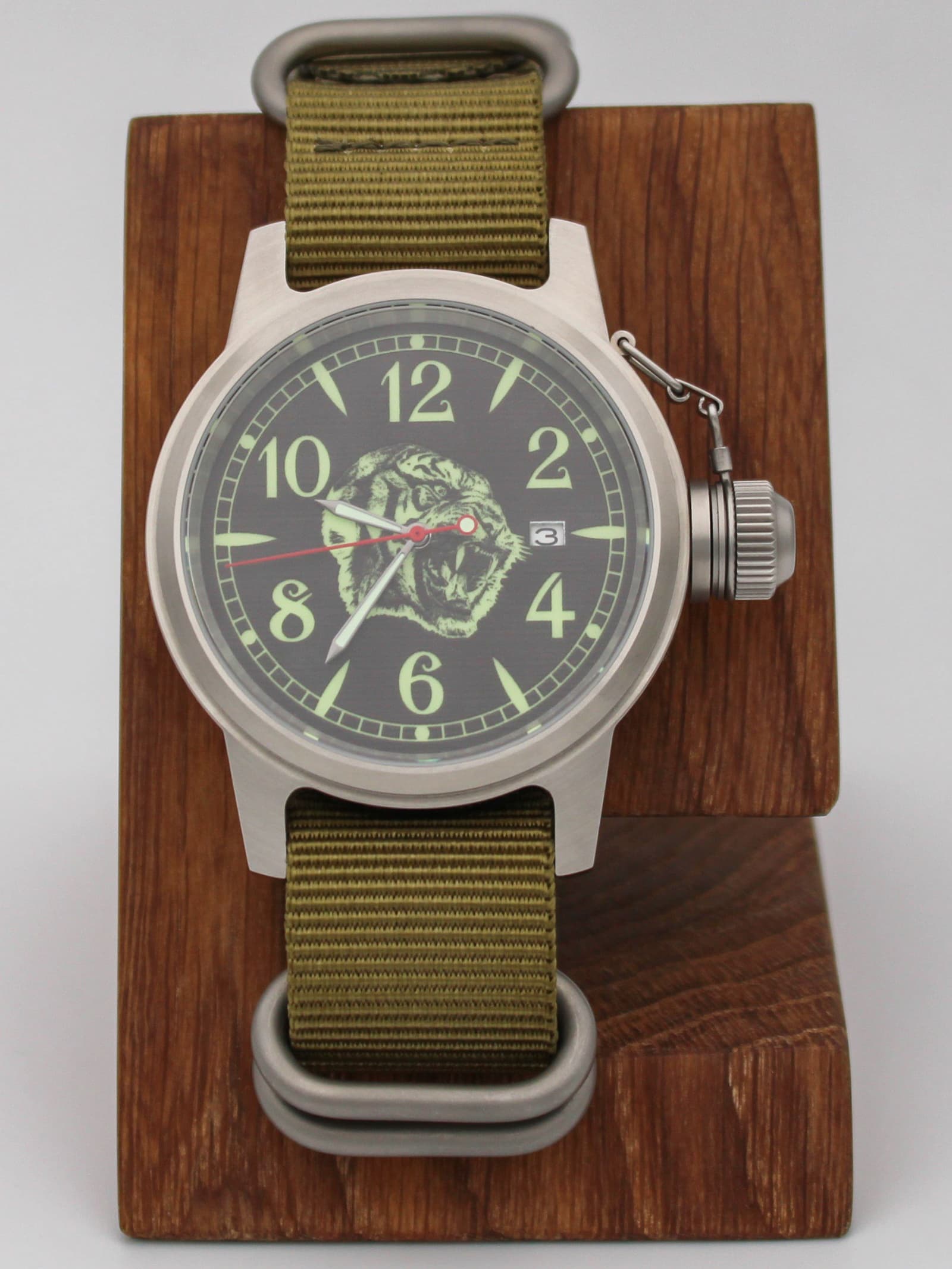 Часы Тигр механические с автоподзаводом (Seiko NH35A) 45.310.21