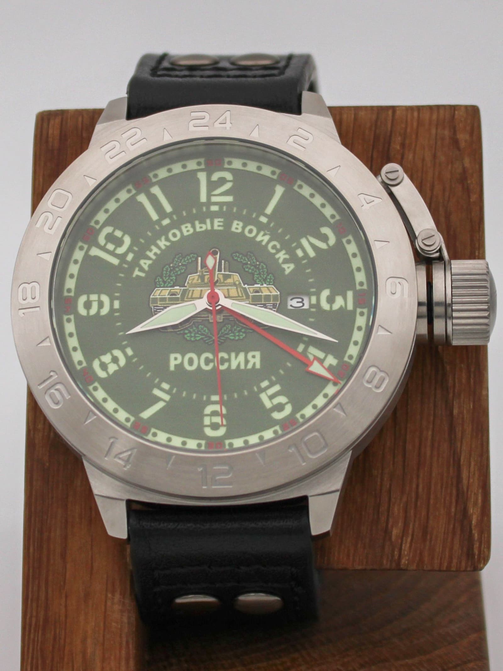 Часы Танковые войска механические с автоподзаводом (Seiko NH34A) 52.270.01