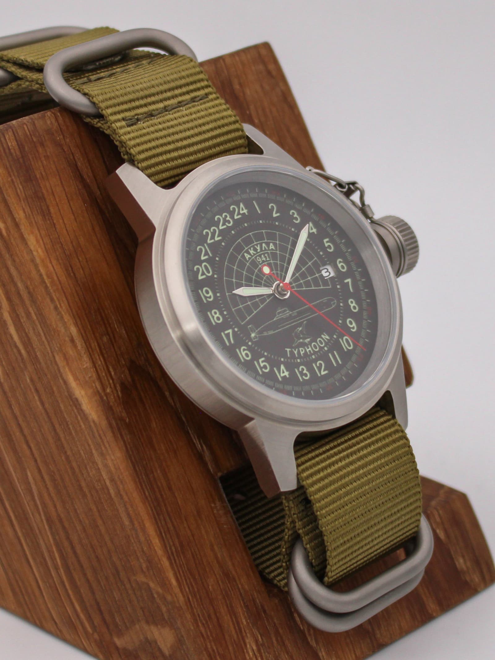 Часы 941 / Акула (Typhoon) механические с автоподзаводом (Seiko NH34A) 45.145.21