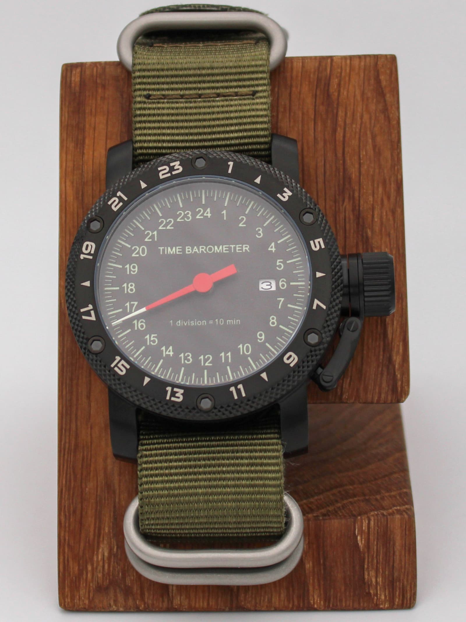 Часы Time Barometer однострелочные механические с автоподзаводом (Seiko NH34A) 147.601.21