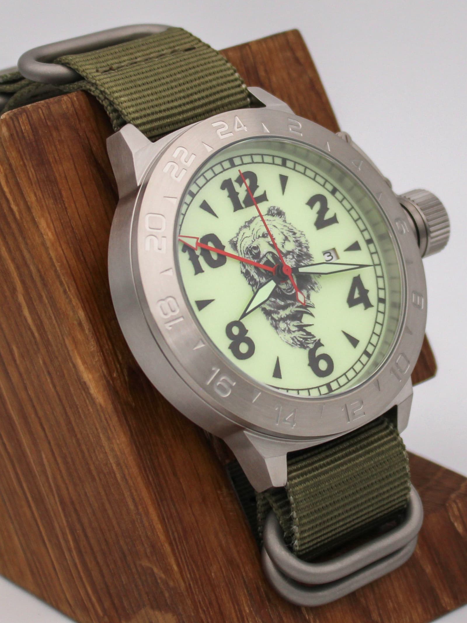 Часы Медведь механические с автоподзаводом (Seiko NH34A) 52.319.21