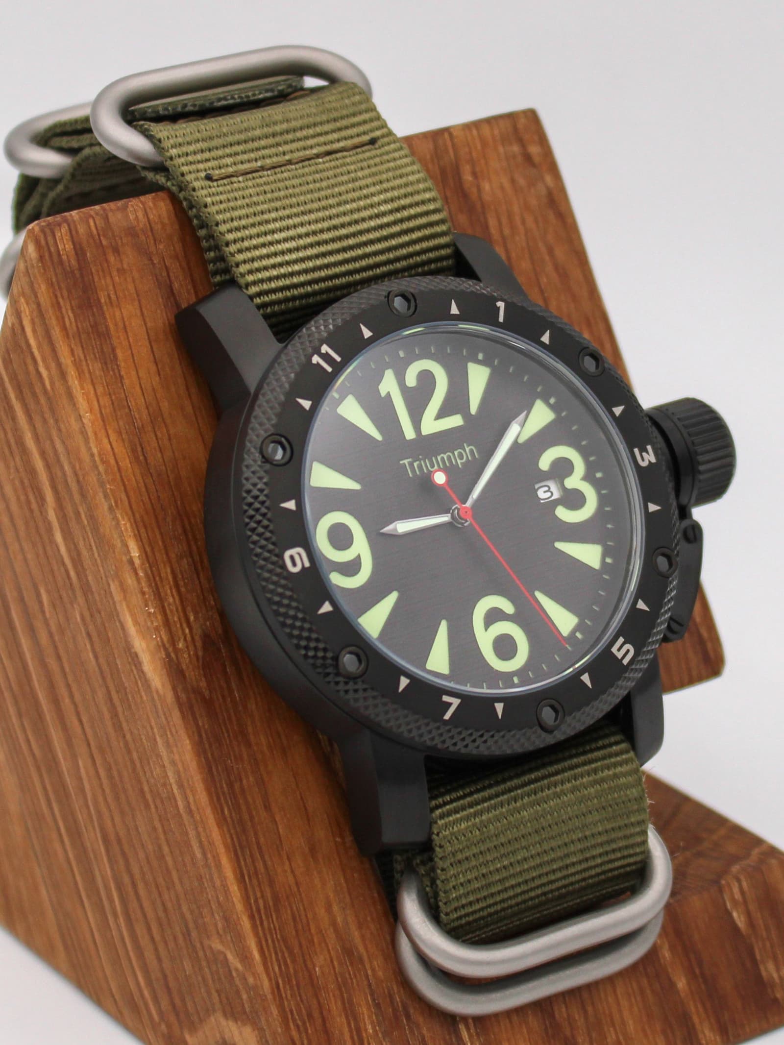 Часы Triumph механические с автоподзаводом (Seiko NH35A) 147.502.21