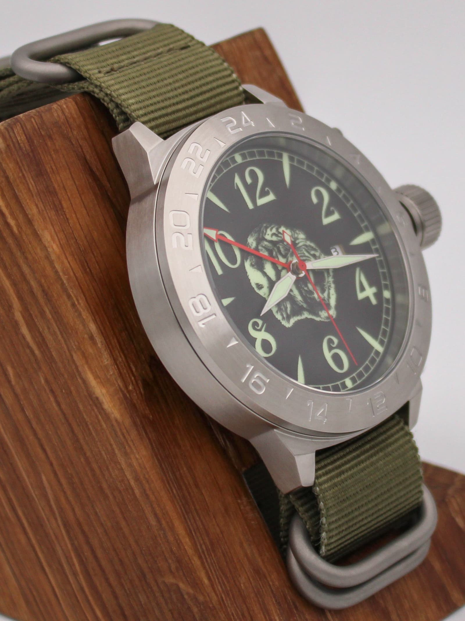 Часы Тигр механические с автоподзаводом (Seiko NH34A) 52.310.21