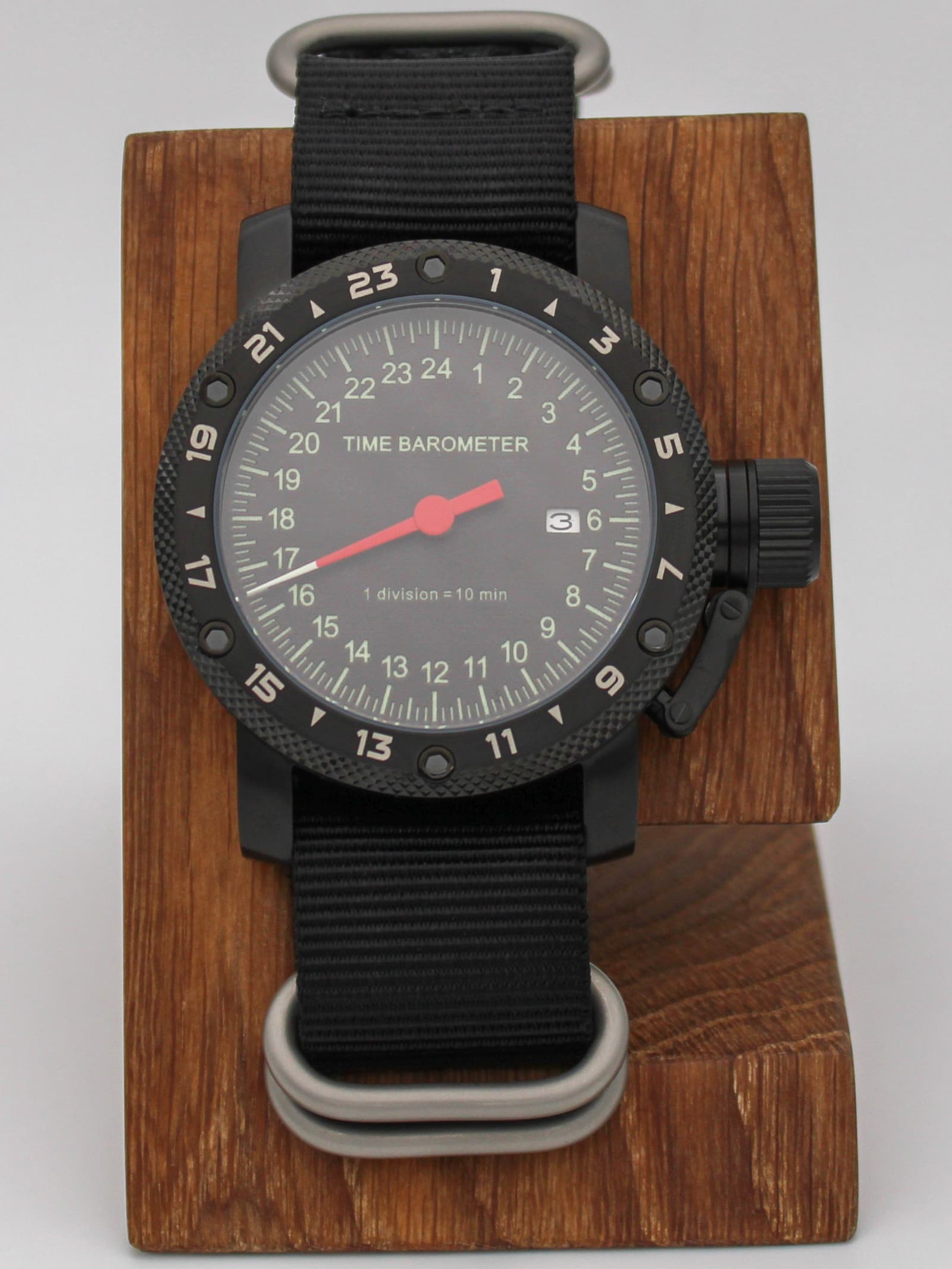 Часы Time Barometer однострелочные механические с автоподзаводом (Seiko NH34A) 147.601.22