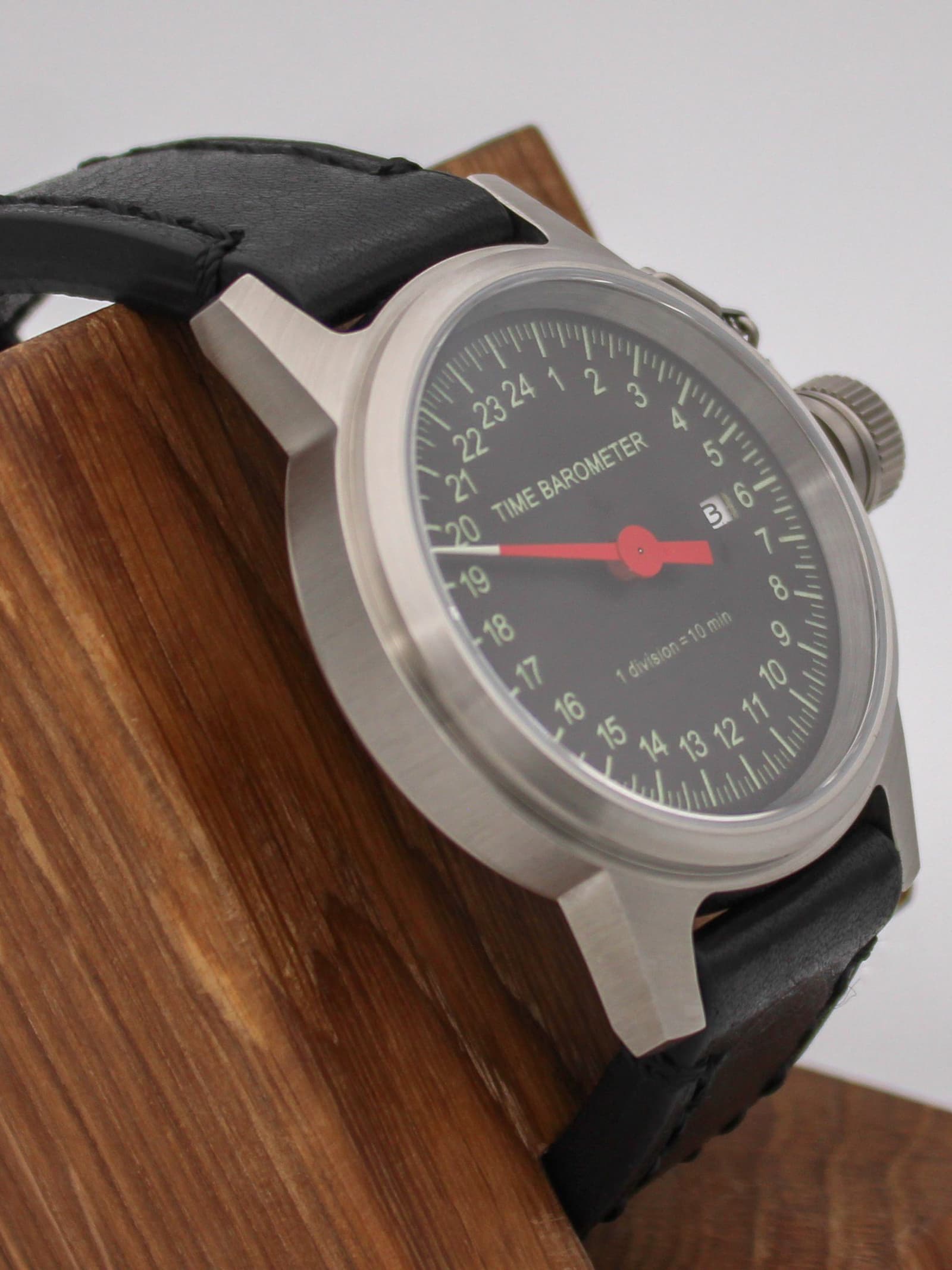 Часы Time Barometer однострелочные механические с автоподзаводом (Seiko NH34A) 45.601.01