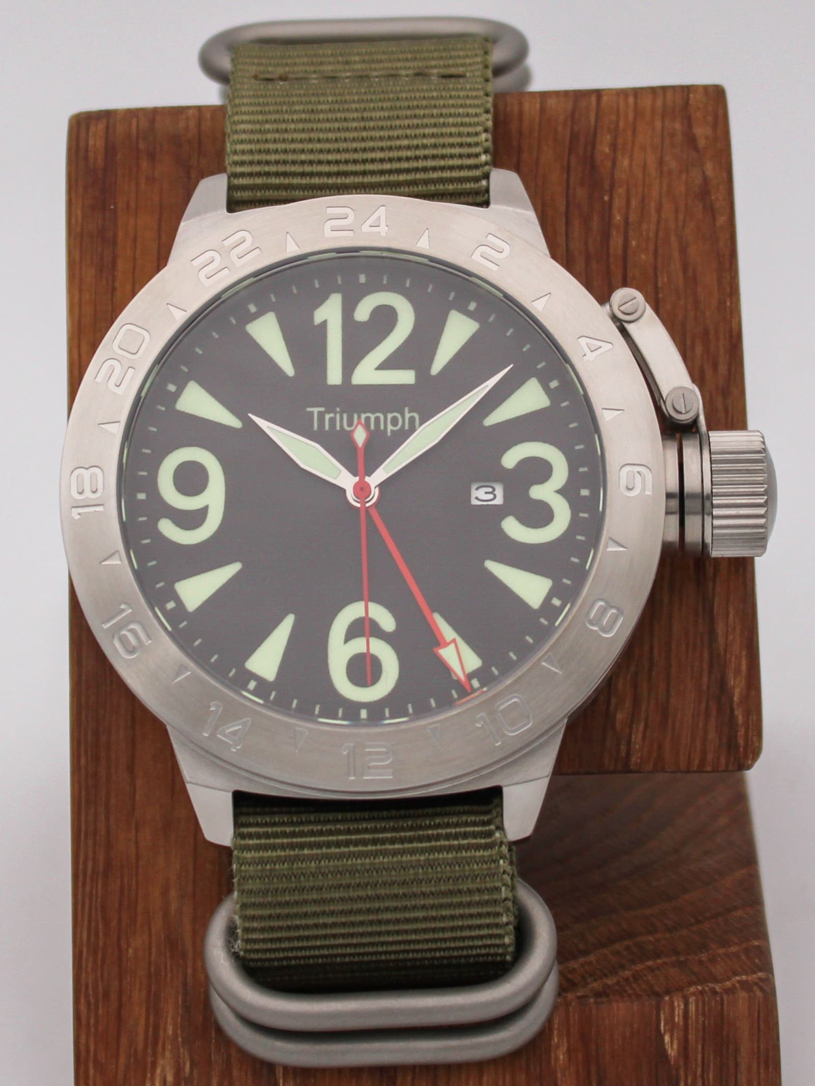 Часы Triumph механические с автоподзаводом (Seiko NH34A) 52.502.21