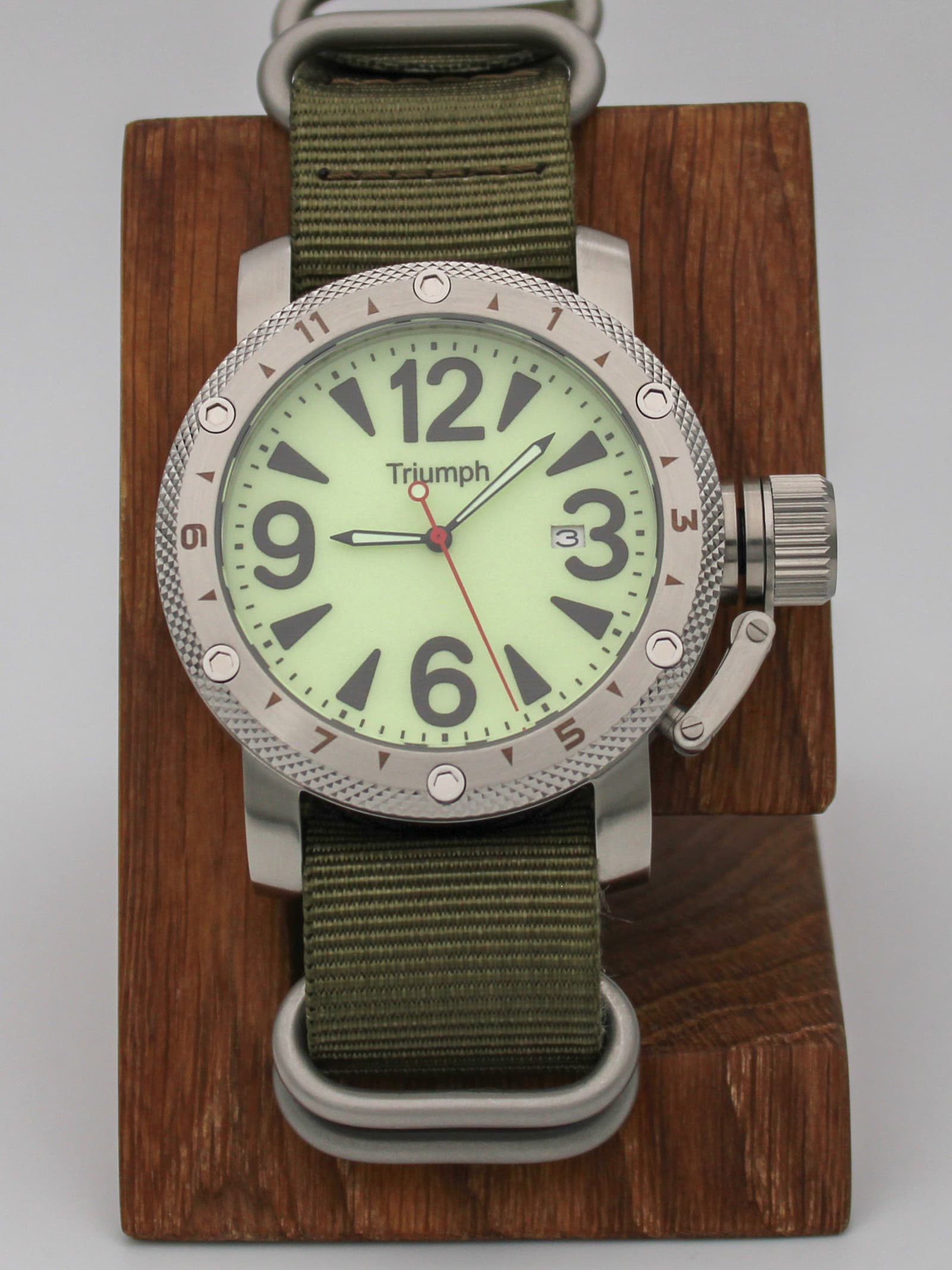 Часы Triumph механические с автоподзаводом (Seiko NH35A) 47.503.21