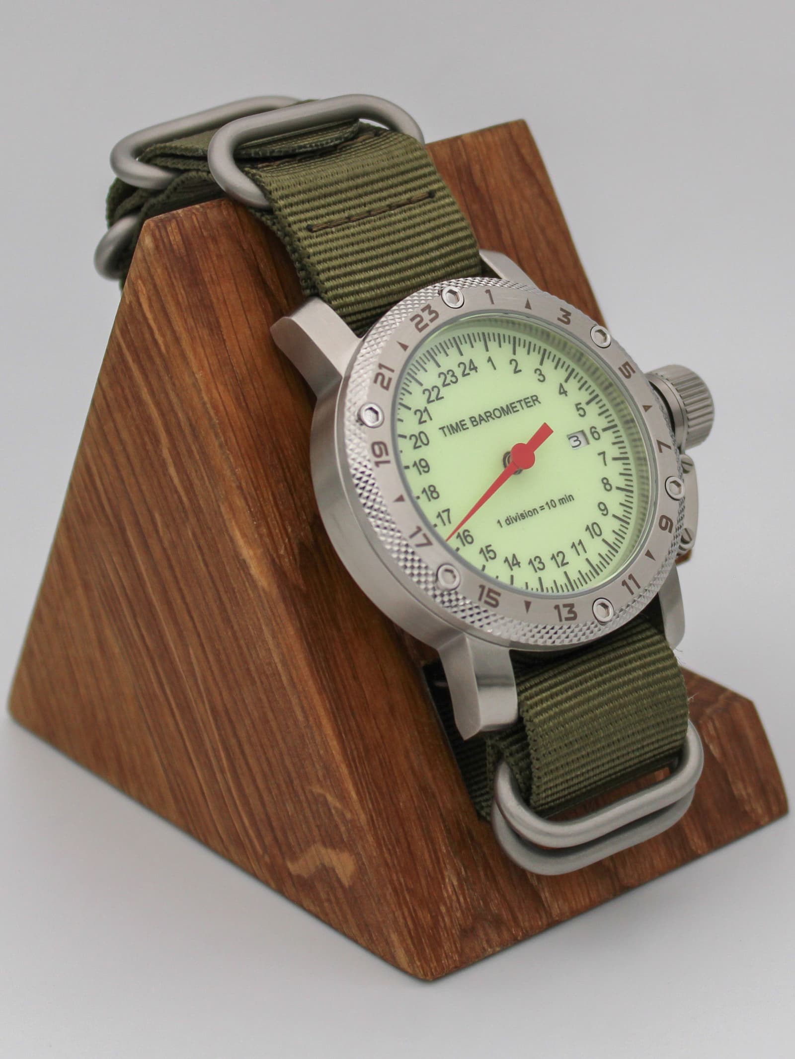 Часы Time Barometer однострелочные механические с автоподзаводом (Seiko NH34A) 47.600.21