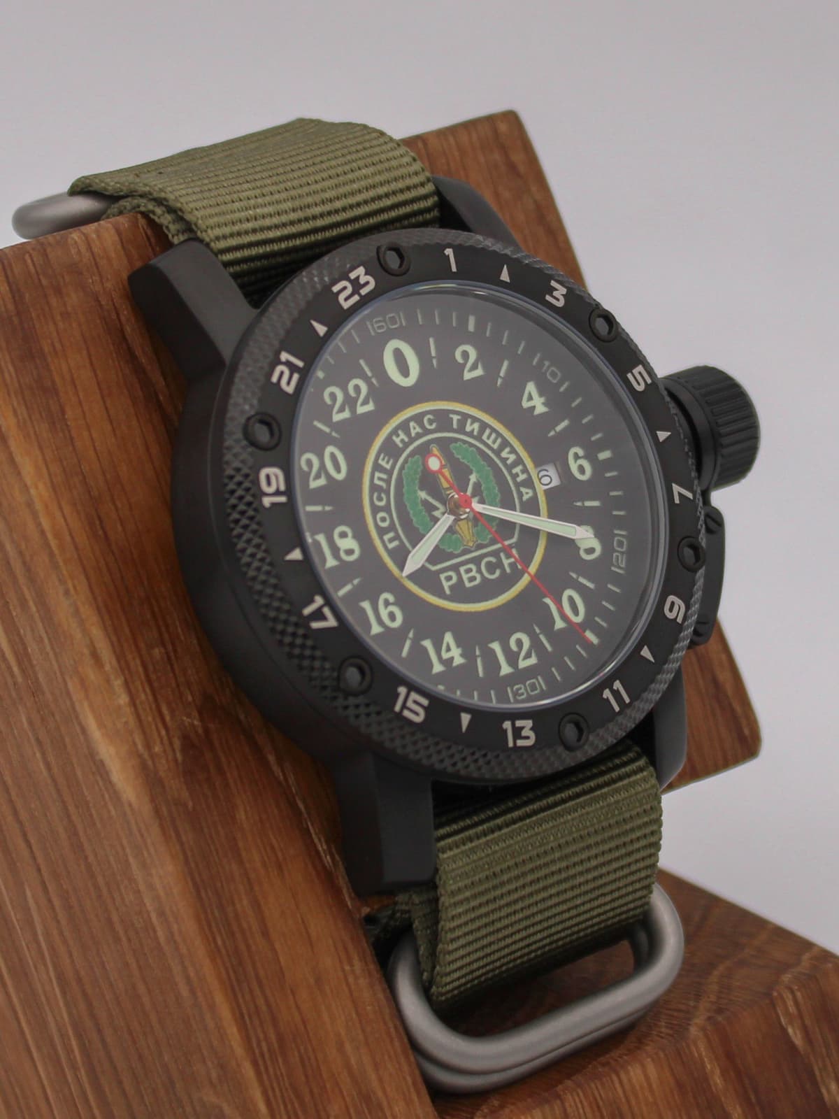 Часы РВСН кварцевые (Ronda 515.24H) Q147.161.21