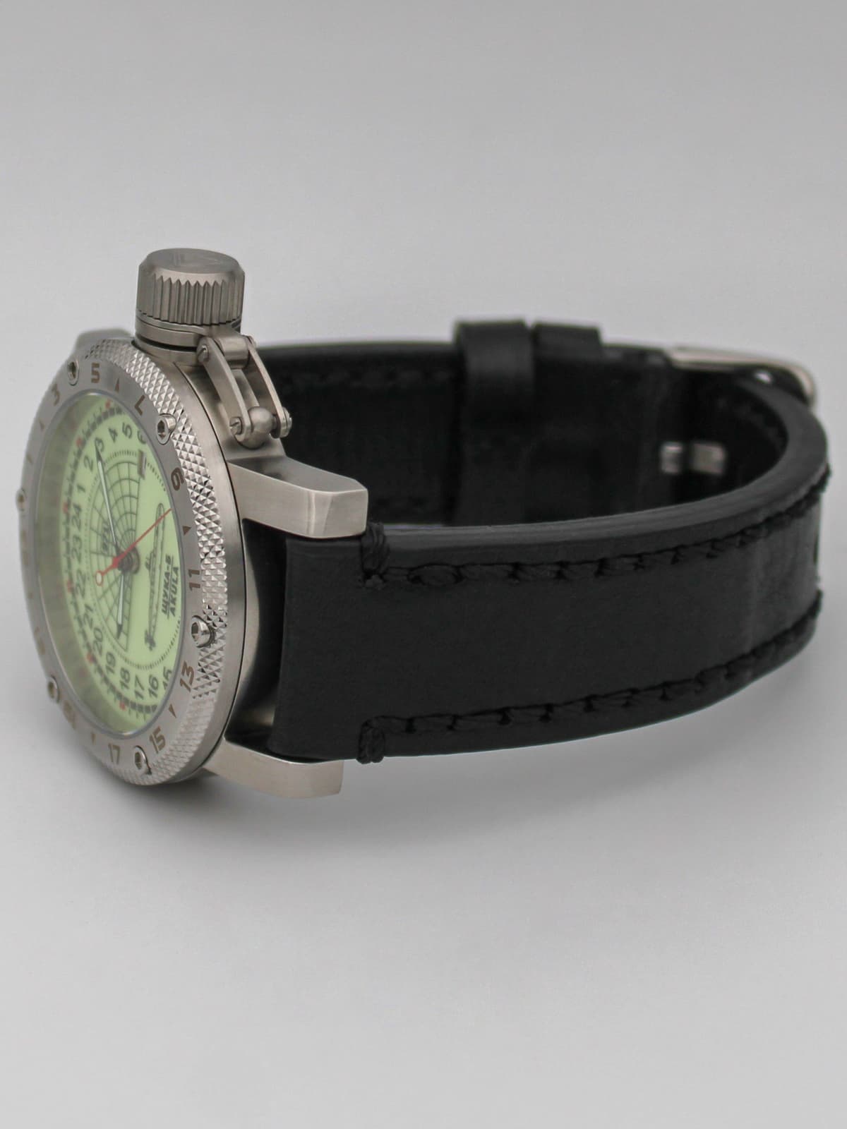 Часы 971 / Щука-Б (Akula) кварцевые (Ronda 515.24H) Q47.061.01