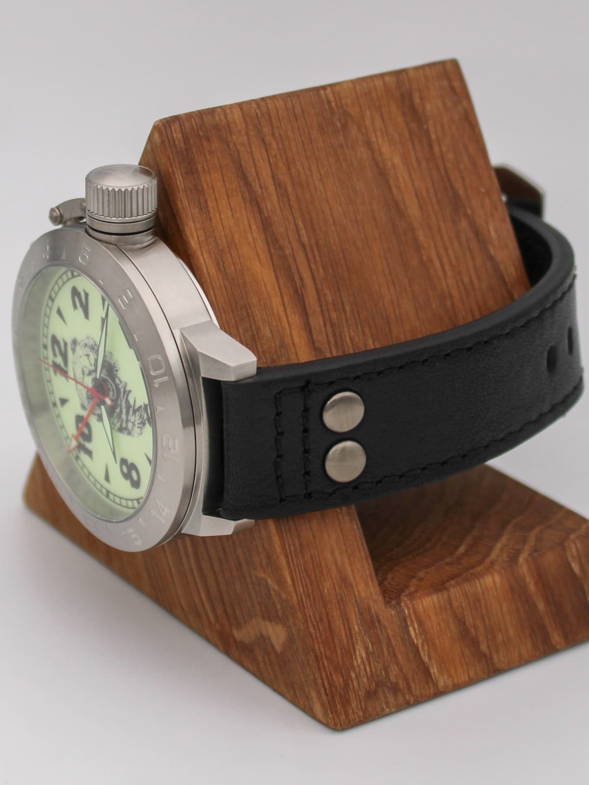 Часы Медведь механические с автоподзаводом (Seiko NH34A) 52.319.01