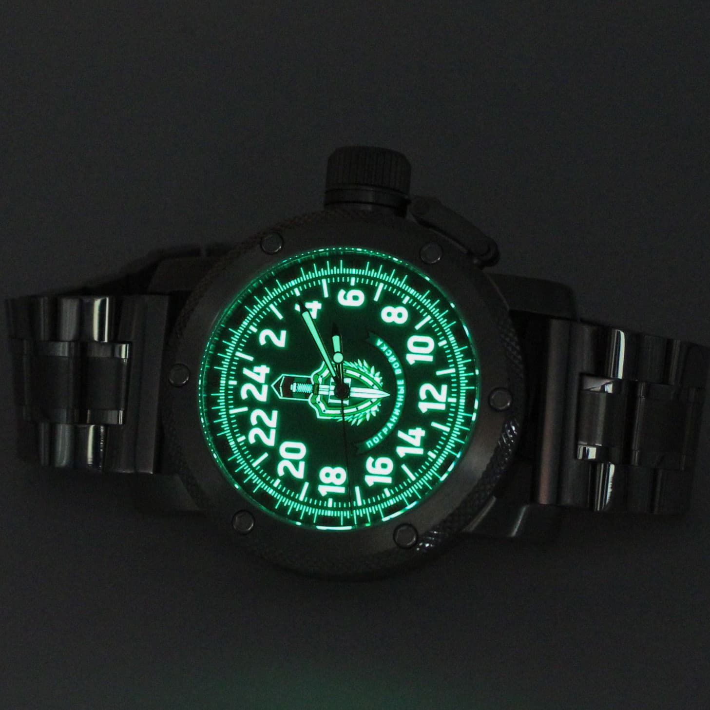 Часы Пограничные войска, механизм Восток 2431.01