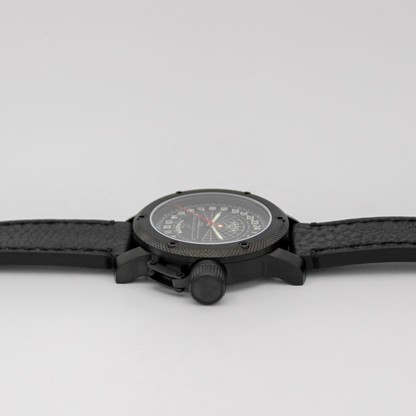 Часы 941 / Акула (Typhoon) механизм Восток 2431