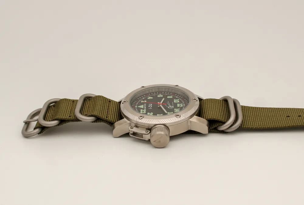 Часы "Простейший Спутник-1" 1124.21 механические с автоподзаводом (сапфировое стекло), механизм Восток 2431