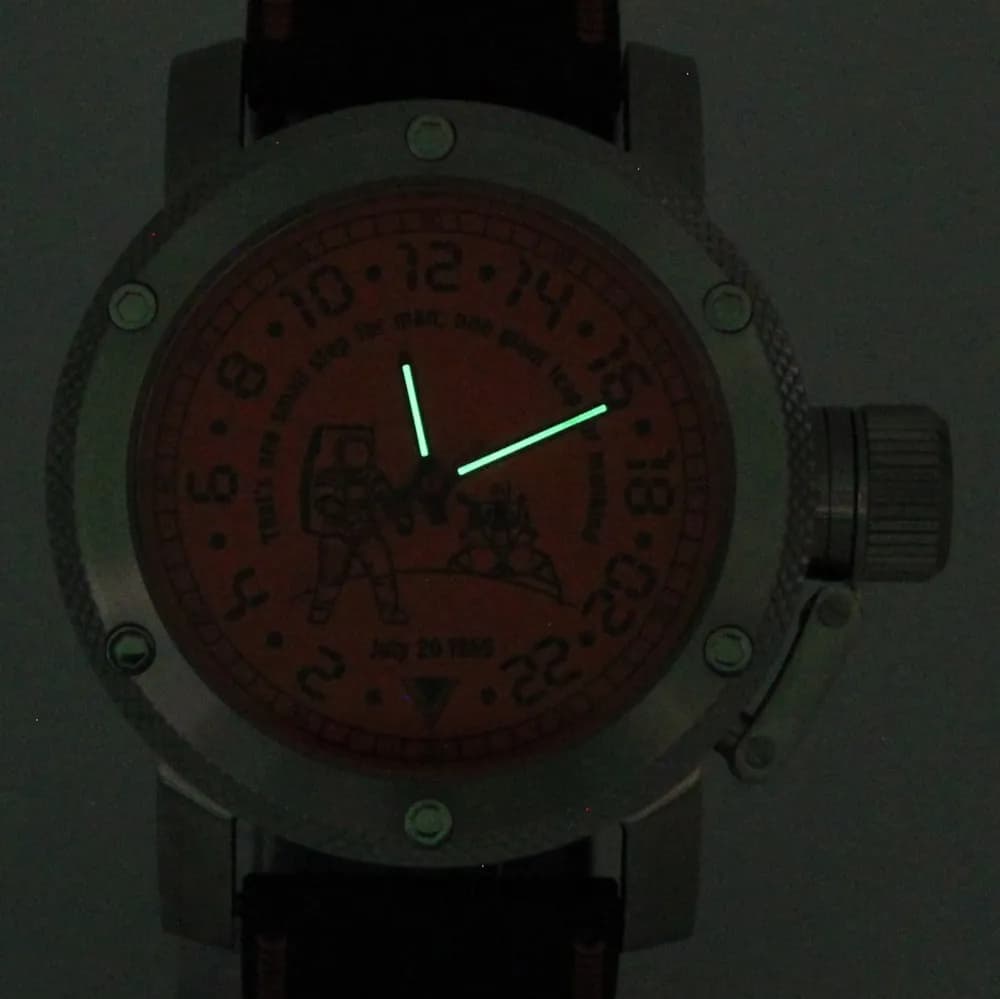 Часы Высадка на Луне механические 127.17 механизм Ракета 2623