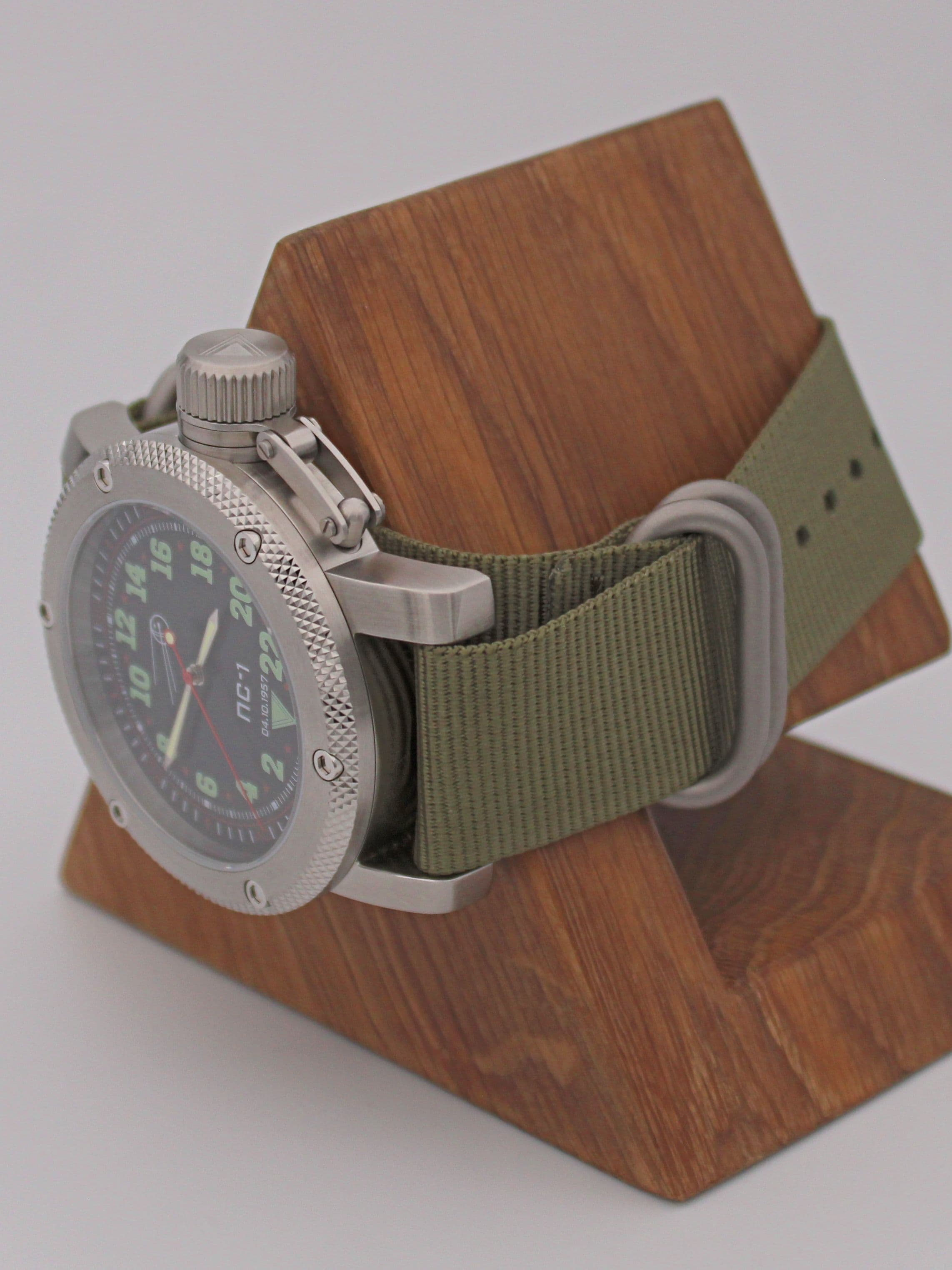 Часы "Простейший Спутник-1" механические с автоподзаводом (Восток 2431) 01.124.21