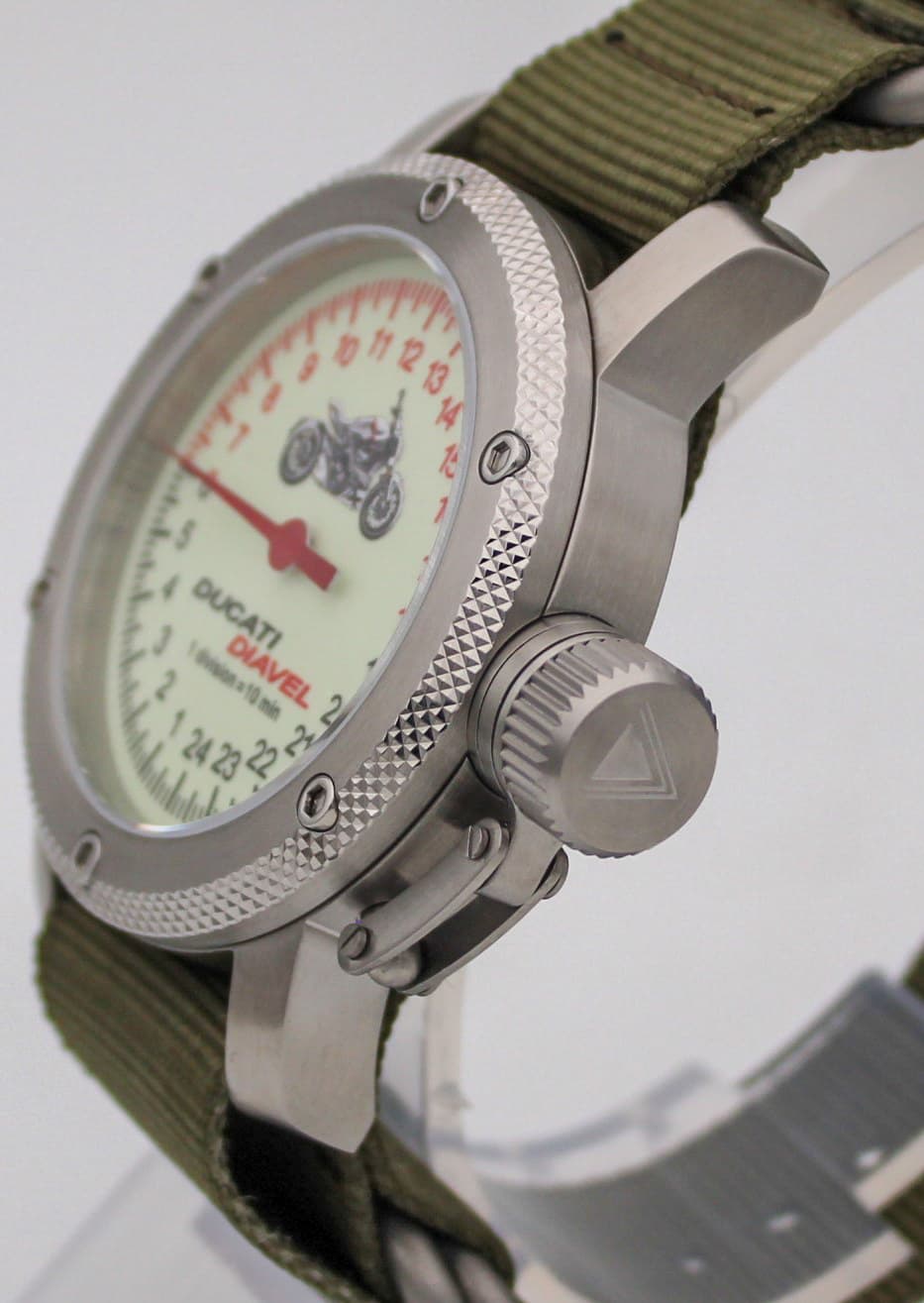 Часы DUCATI DIAVEL (мотоцикл) механизм Восток 2431.01