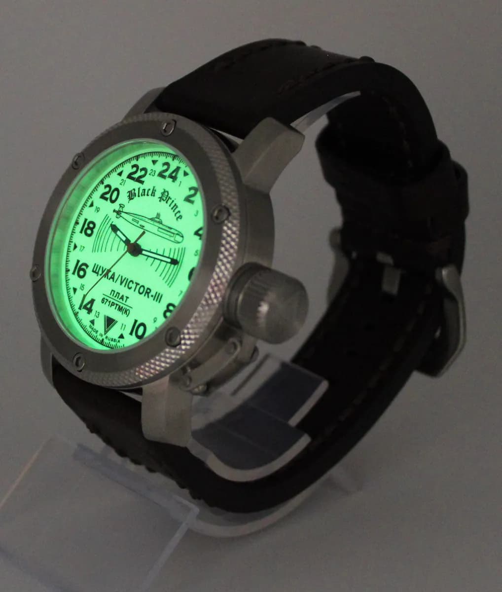 Часы наручные  671 / Щука (Black Prince) механические 066.02 механизм Ракета 2623 Н, противоударные