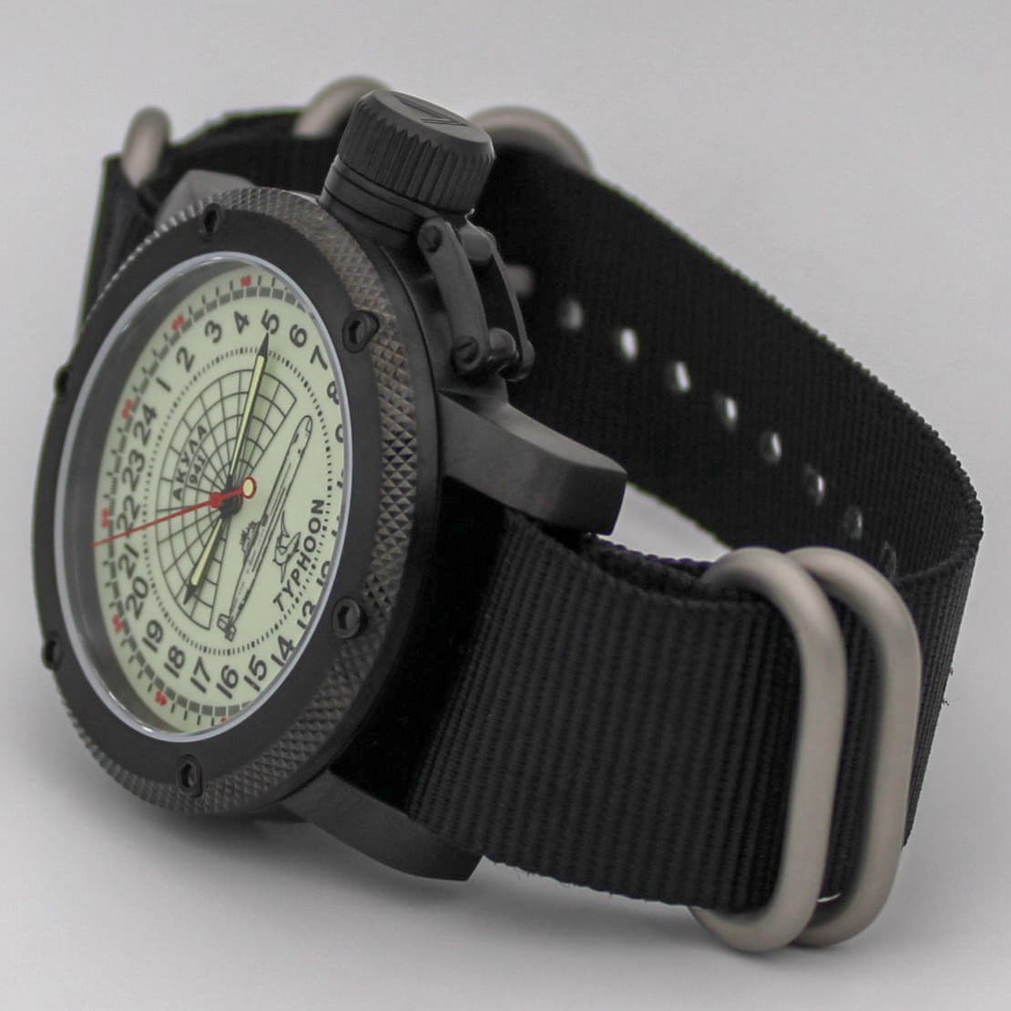 Часы 941 / Акула (Typhoon) механизм Восток 2431
