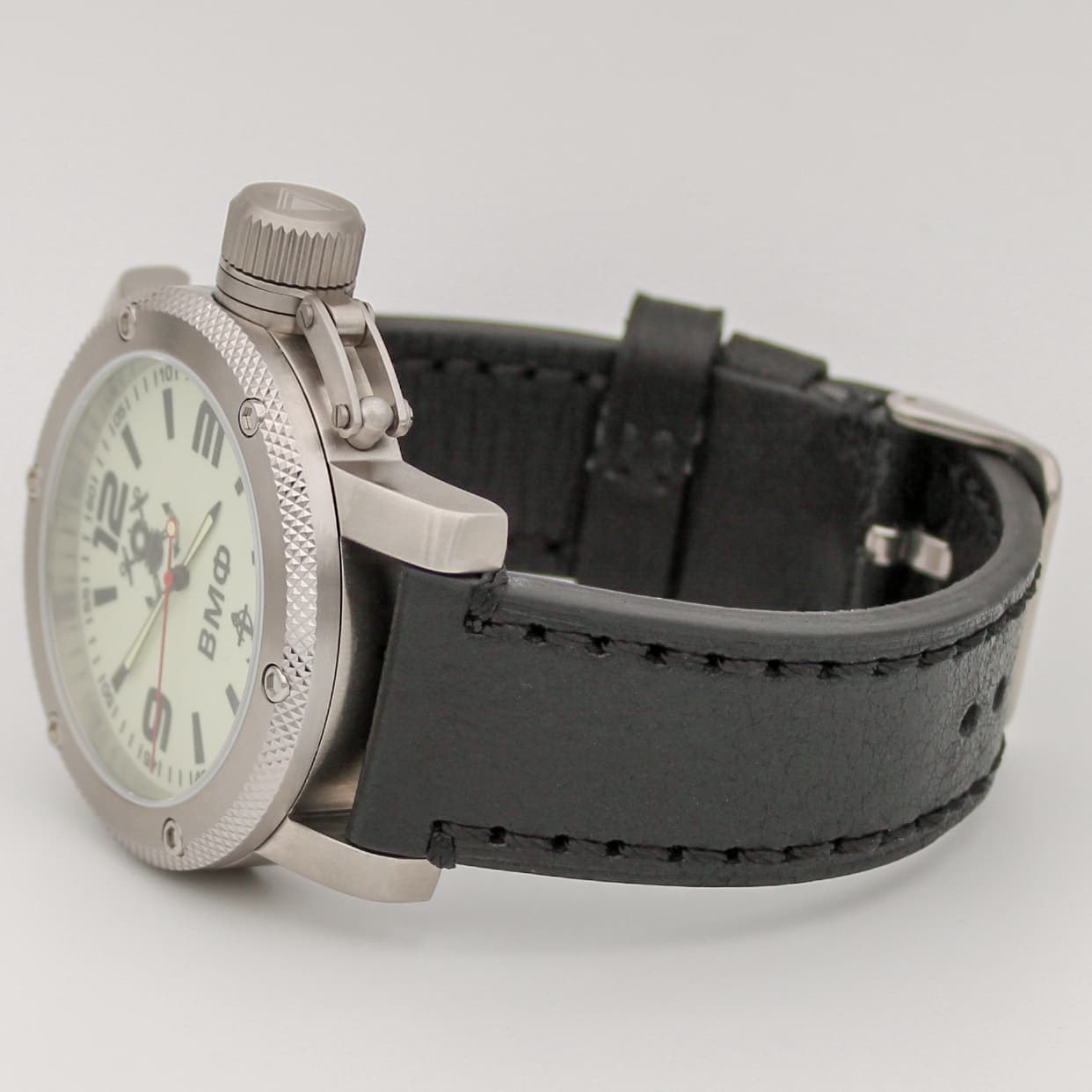 Часы ВМФ(с якорем) механизм Восток 2415.01