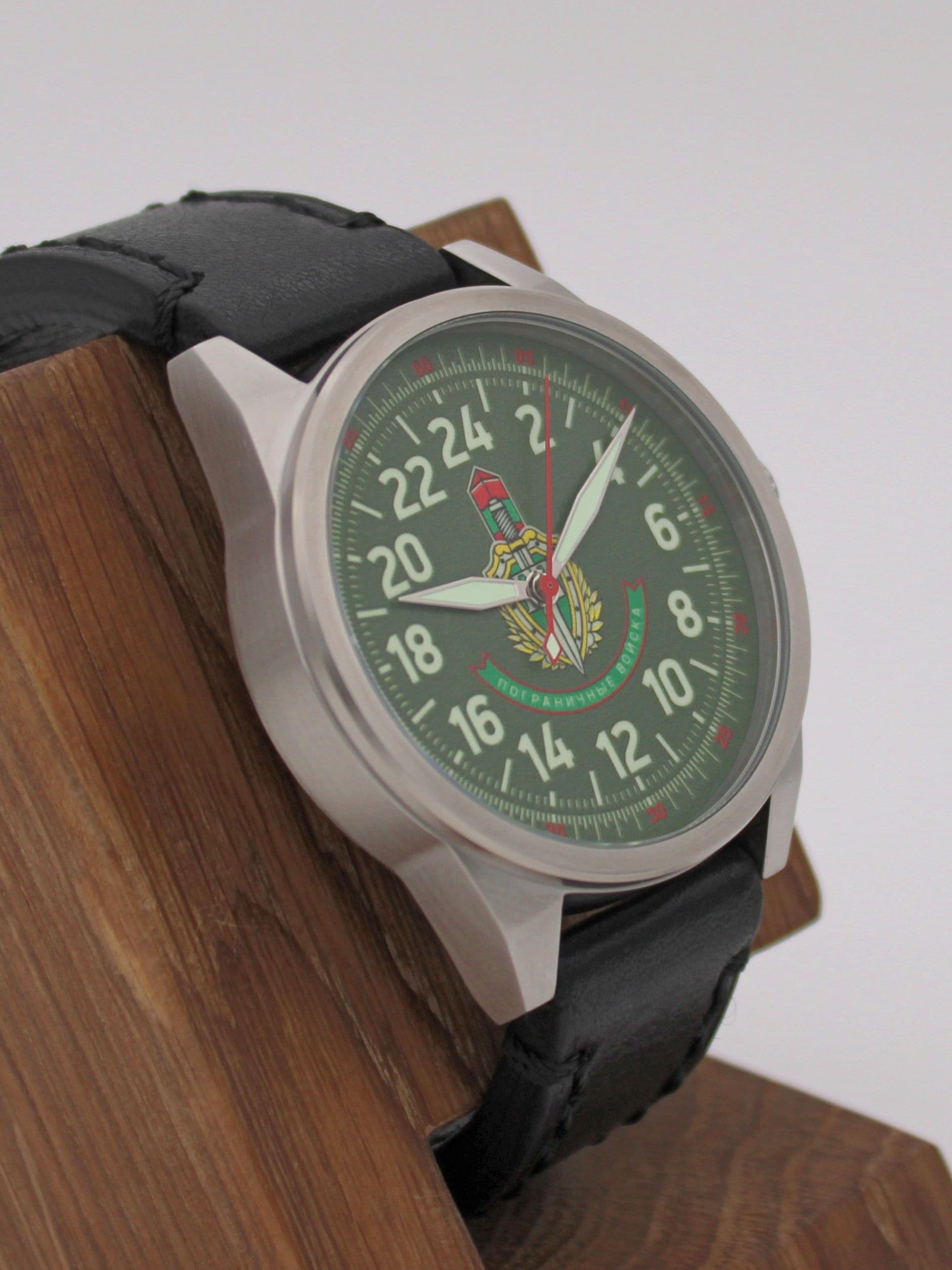 Часы Погранвойска механические (Ракета 2623) 21.242.01