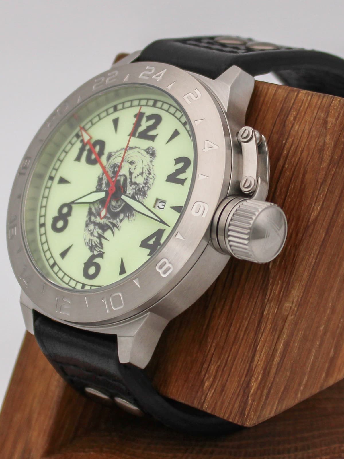 Часы Медведь механические с автоподзаводом (Seiko NH34A) 52.319.01