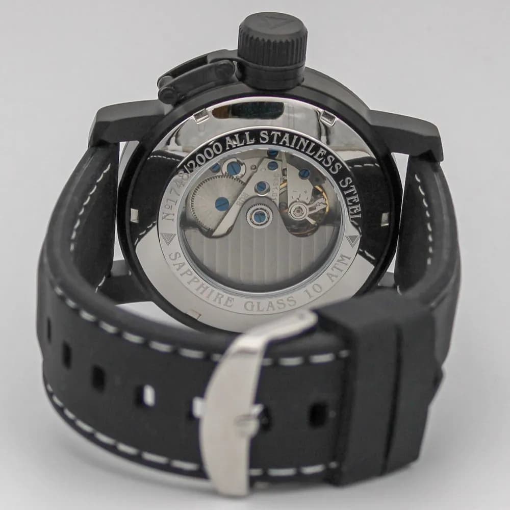 Часы Полярные (медведь) механизм Восток 2431.01