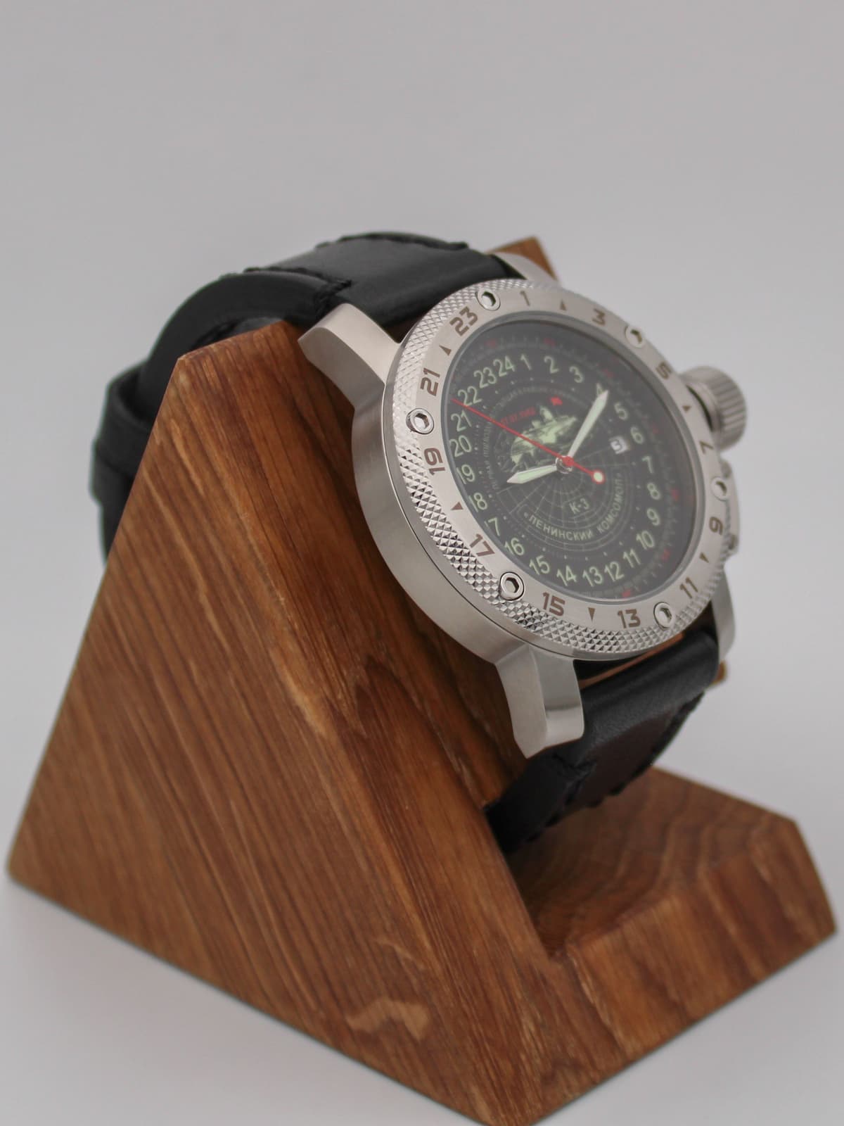 Часы К-3 "Ленинский комсомол" кварцевые (Ronda 515.24H) Q47.152.01