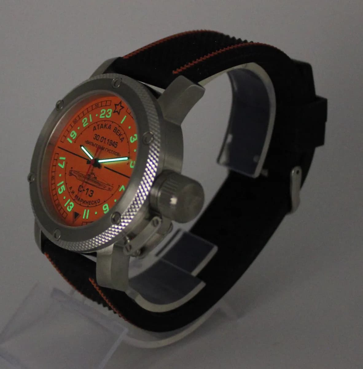 Часы наручные  С-13 "Атака века" механические 083.17, противоударные, механизм Ракета 2623Н