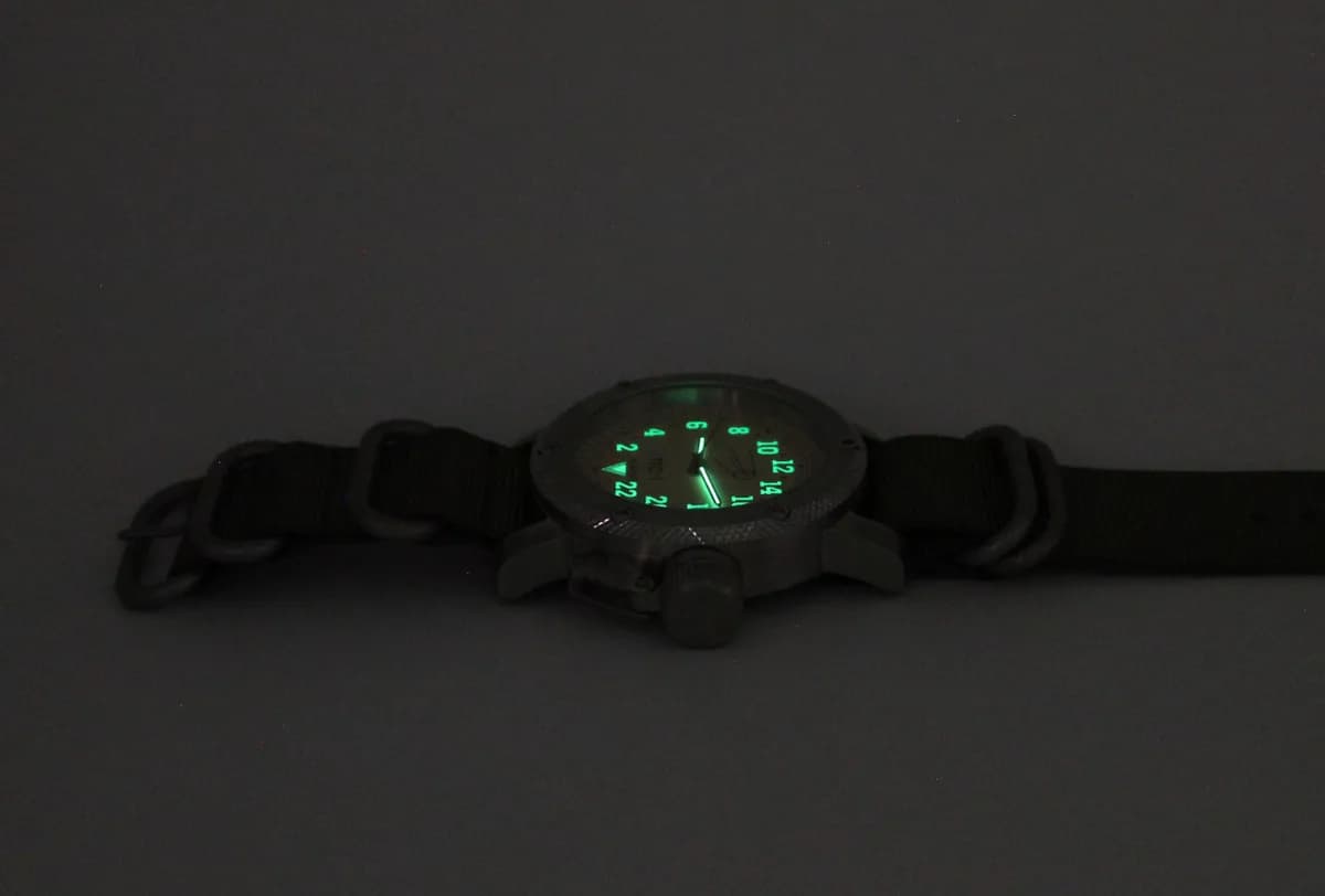 Часы наручные  "Простейший Спутник-1", механические  122.21 ,  противоударные,  механизм Ракета 2623 Н